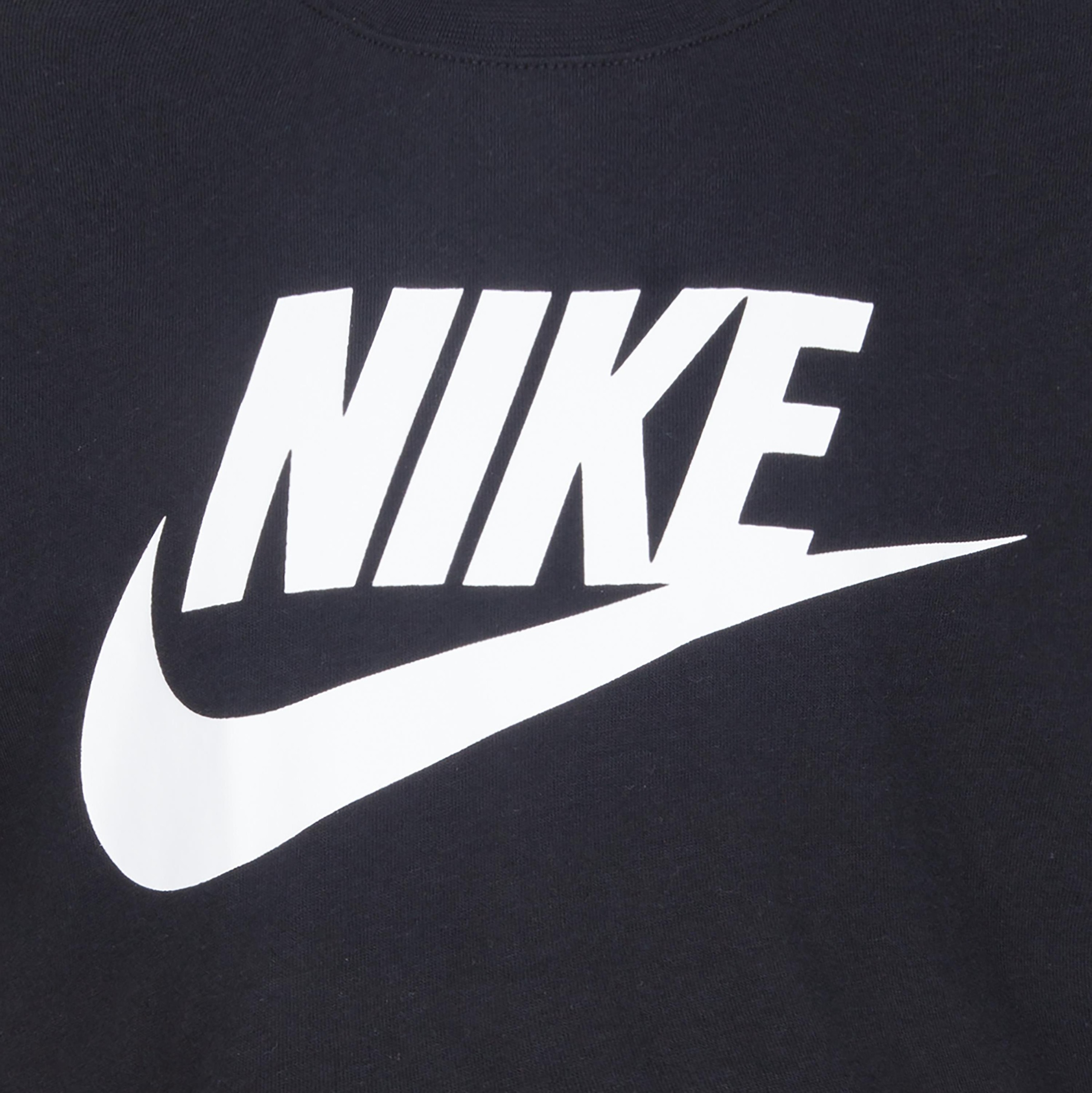 Nike Sportswear T-Shirt für Kinder, aus Baumwolle und Polyester, pflegeleicht