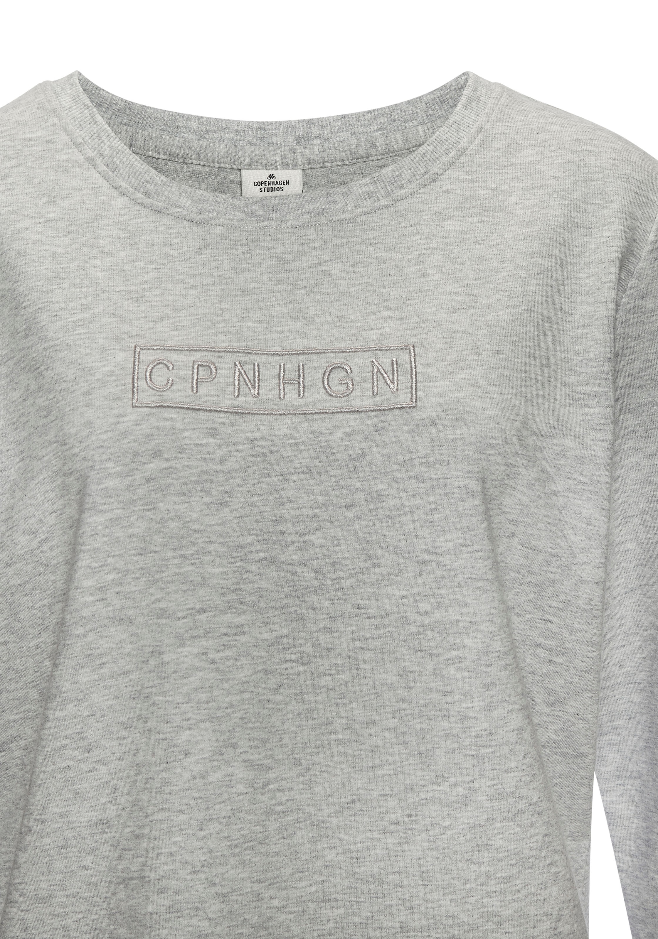 Copenhagen Studios Langarmshirt mit hochwertiger Logostickerei