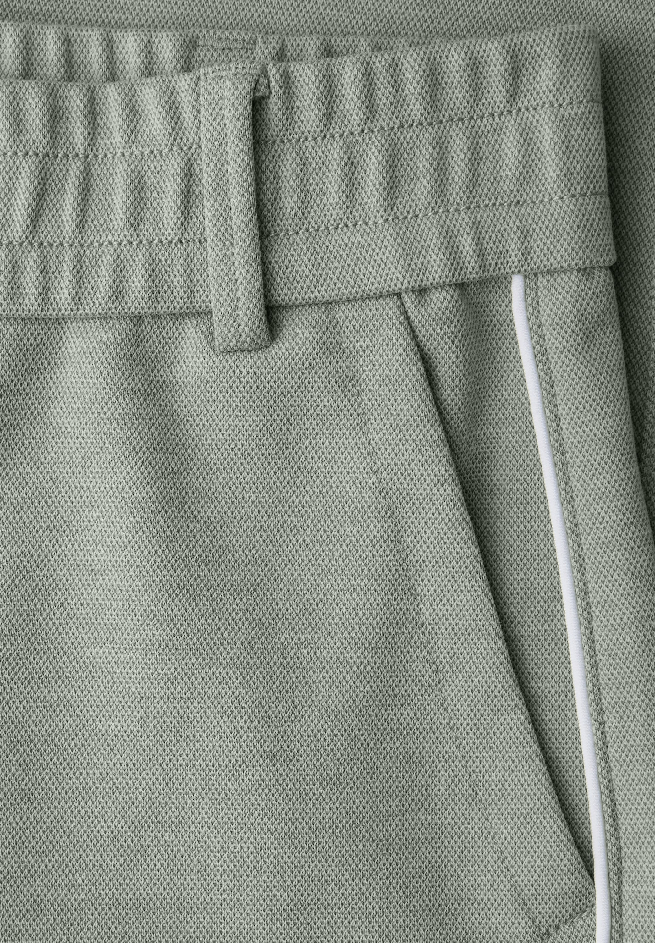STREET ONE Stoffhose »Style Bonny Piqué«  mit Tape-Detail