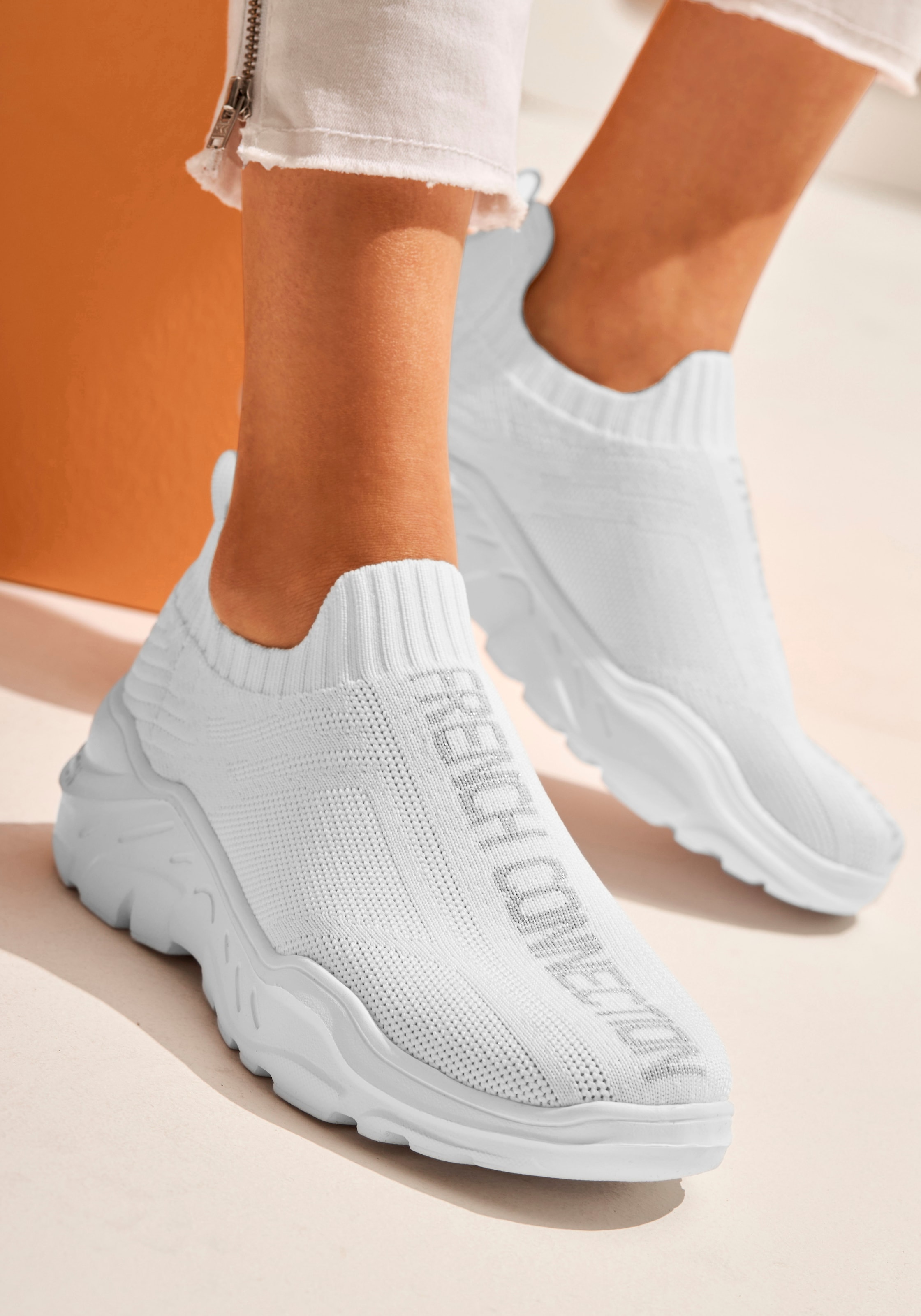 French Connection Sneaker, Slipper, Halbschuh, Freizeitschuh zum Reinschlüpfen VEGAN