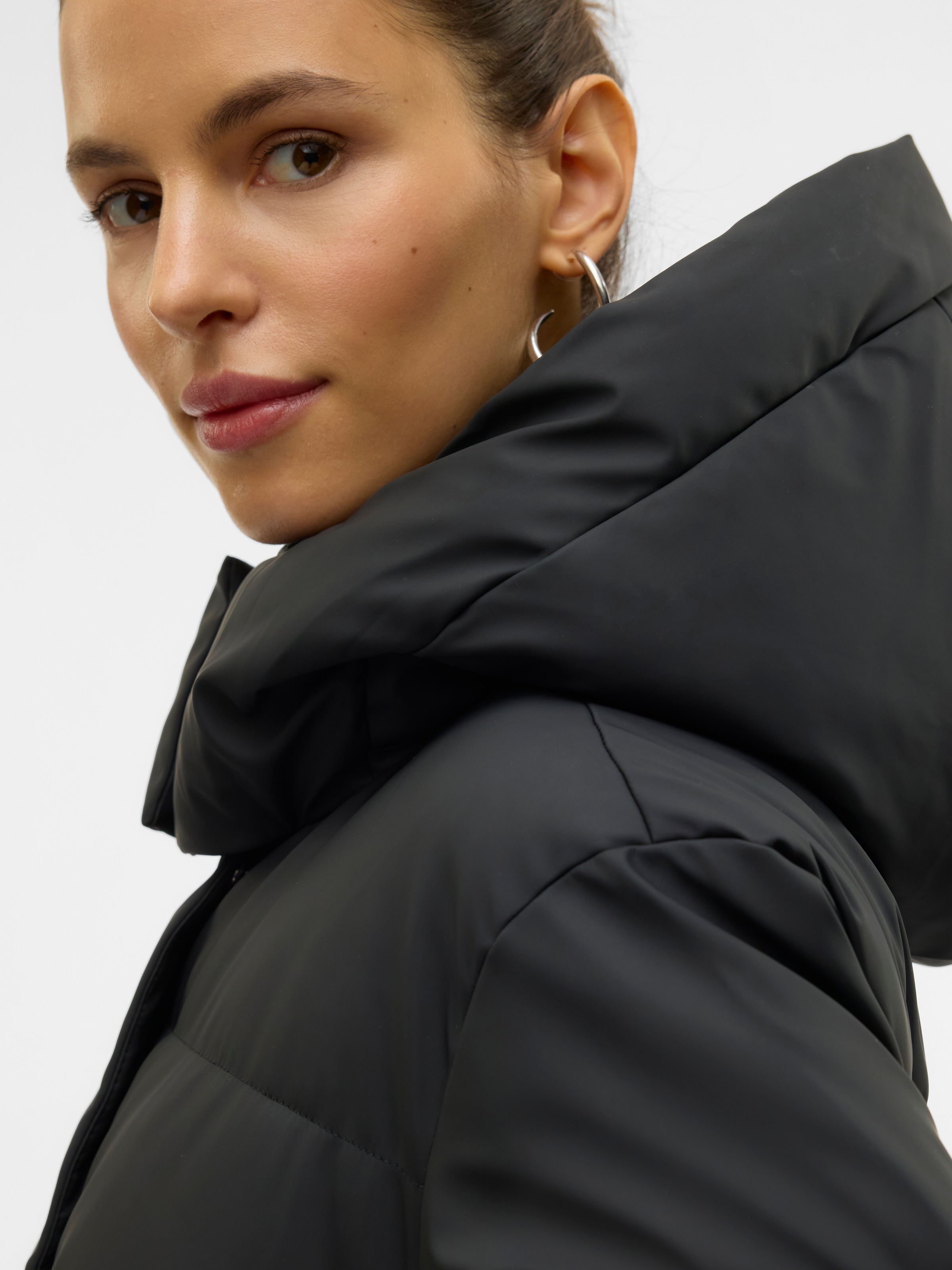 Vero Moda Steppjacke »VMGRETAKYLIE SHORT COATED JACKET NOOS«, mit Kapuze