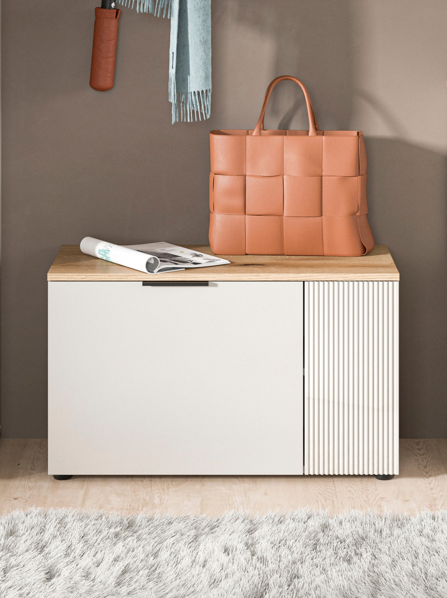 INOSIGN Sitzbank »EDIL, Breite 80cm, 2 Türen, 4 Fächer« moderne Farbkombination, Platz für ca. 6 Paar Schuhe, 1 Stk. tlg. Garderobenbank, Bank, Flurbank, Schuhbank, Dielenbank