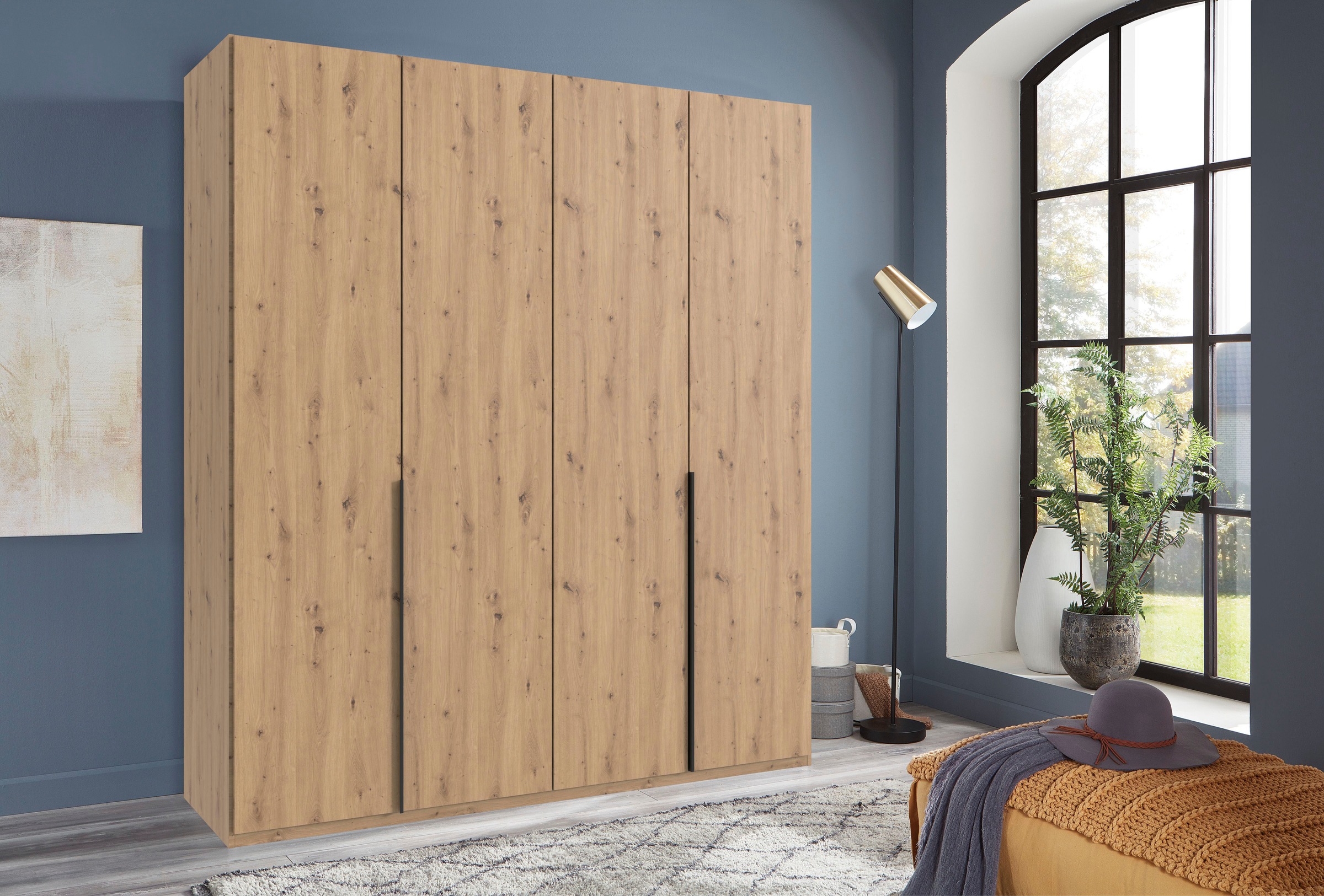 Wimex Kleiderschrank »Mugano, in 5 Breiten und 2 Höhen, Made in Germany«, (in Basic oder Premium Ausstattung mit 2 weiteren Einlegeböden), mit langen Griffstangen aus Metall, wahlweise mit oder ohne Spiegel