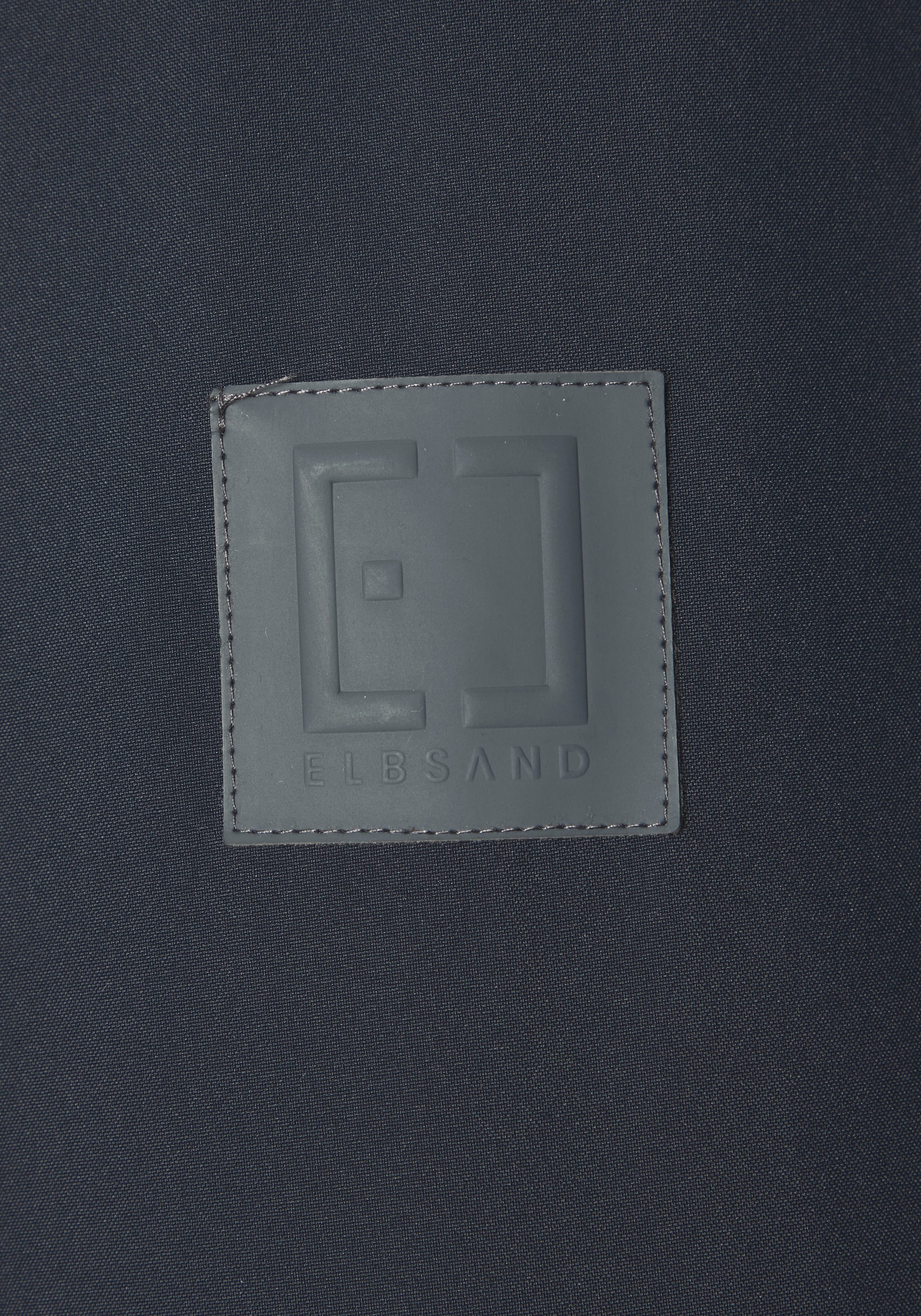 Elbsand Winterjacke mit Kapuze mit verstellbarer Kapuze und aufgesetzten Taschen