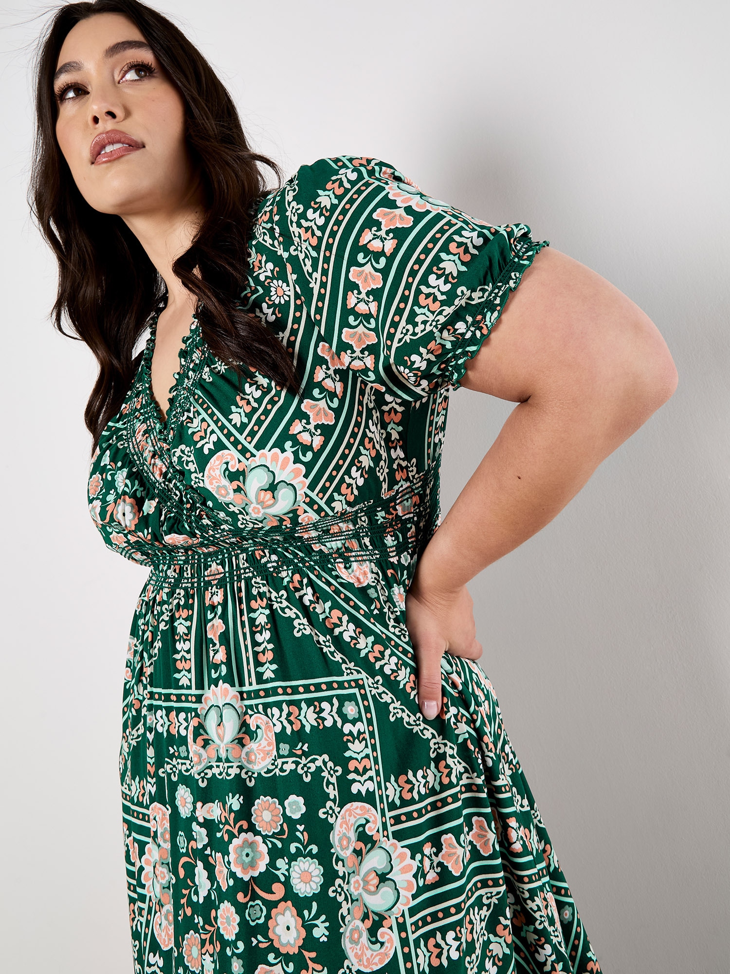 Apricot Maxikleid »Maxikleid« mit Smokband und Volant
