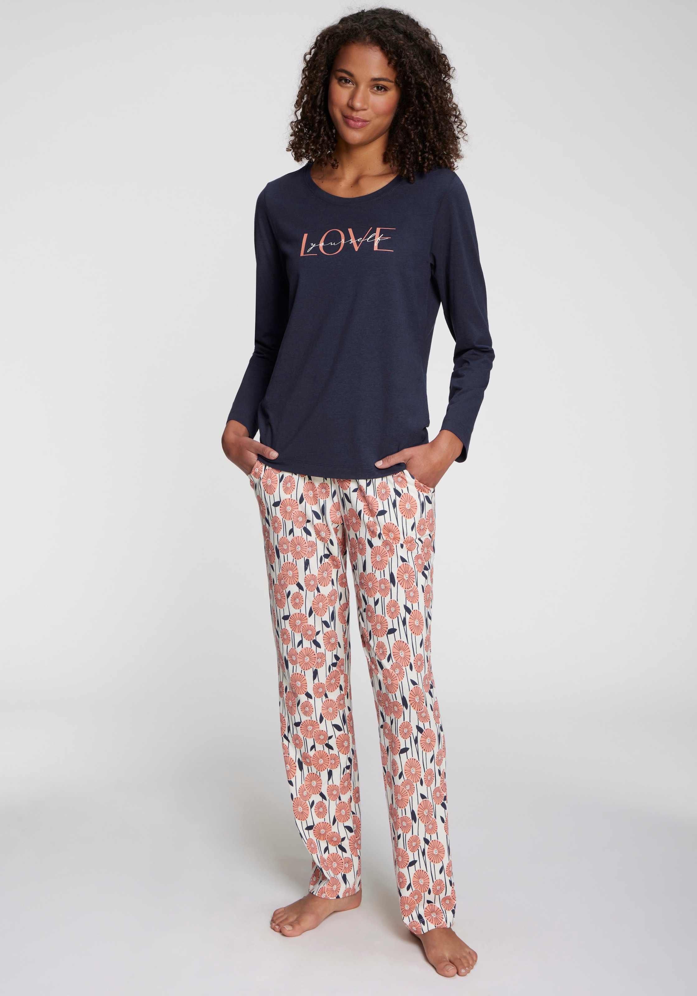 Vivance Dreams Pyjamahose, Mit schönem Muster