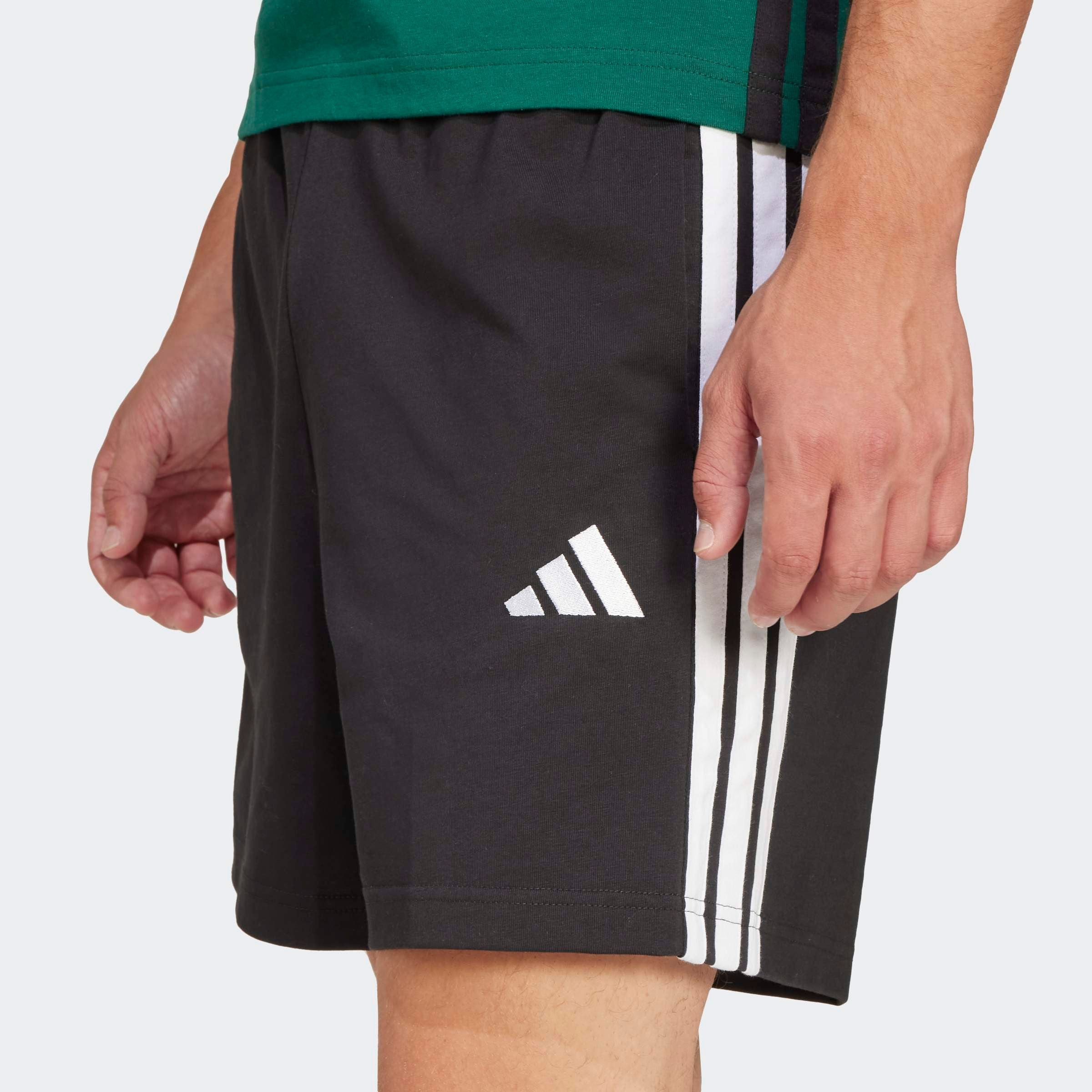 adidas Sportswear Shorts »M 3S SJ 7 SHO«, (1 tlg.), drei Streifen Trainingsshorts