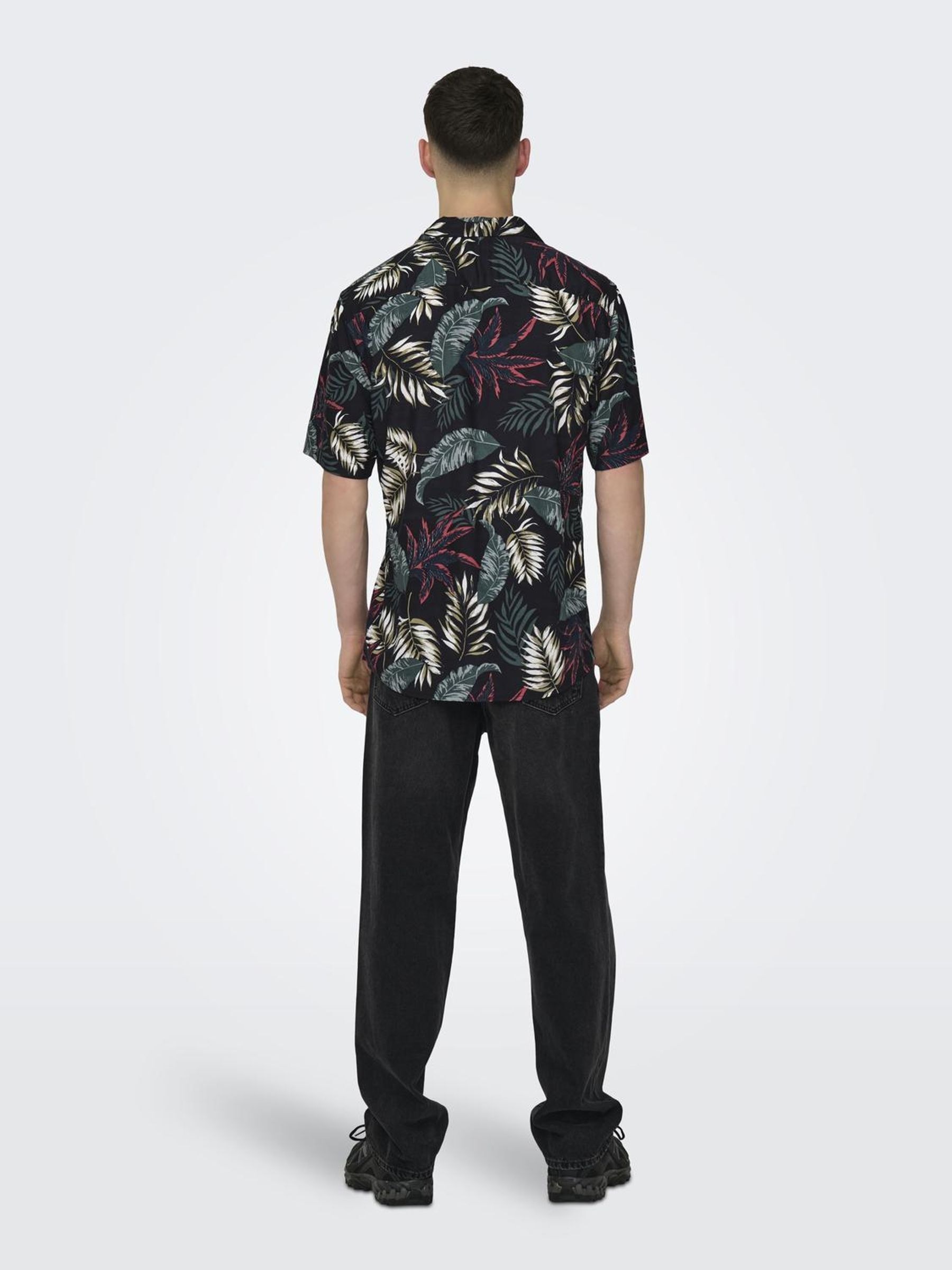 ONLY & SONS Hawaiihemd »ONSWAYNE LIFE AOP SS VISCOSE SHIRT NOOS«