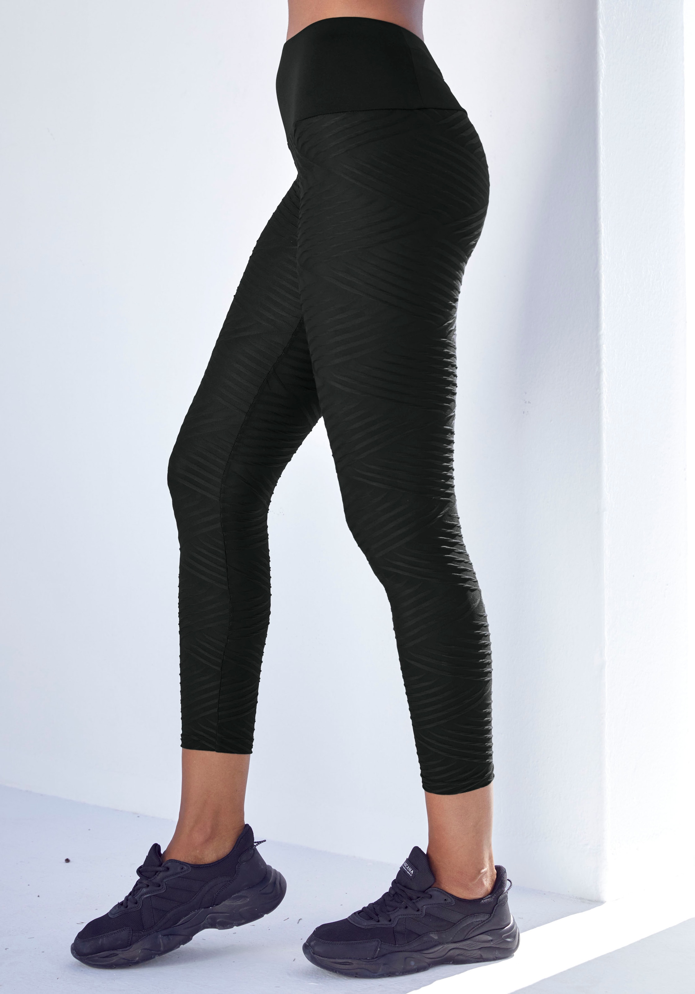 LASCANA ACTIVE Leggings, Sportleggings mit 3D-Struktur