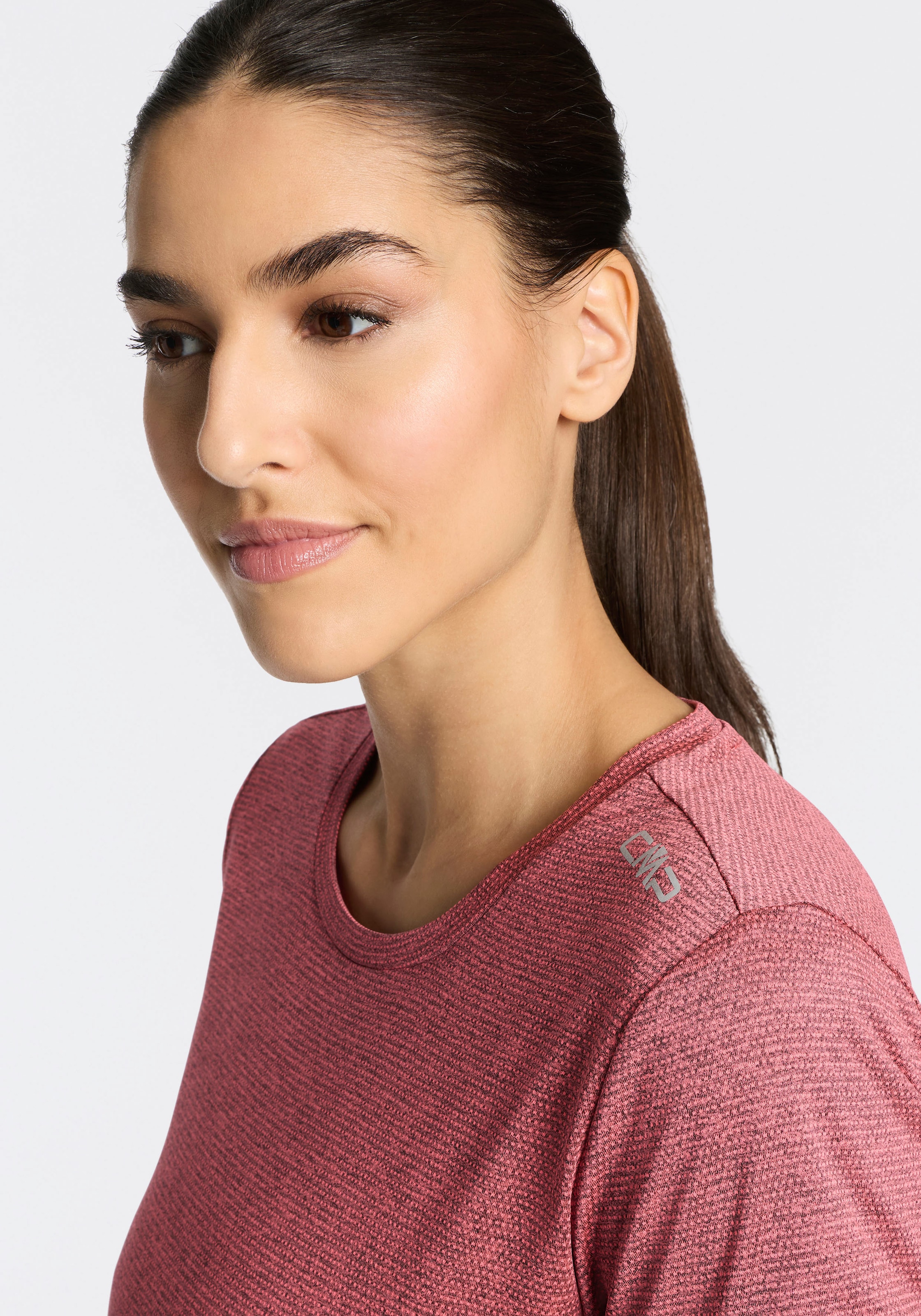 CMP Funktionsshirt sportliche Passform, für Wandern und Outdoor-Aktivitäten