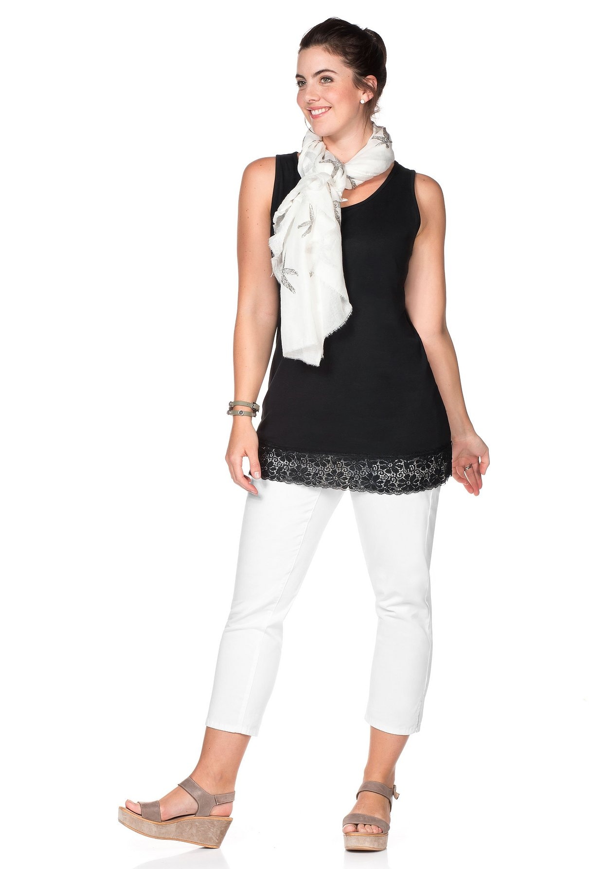 Sheego Longtop »Top mit Spitzenbordüre am Saum«