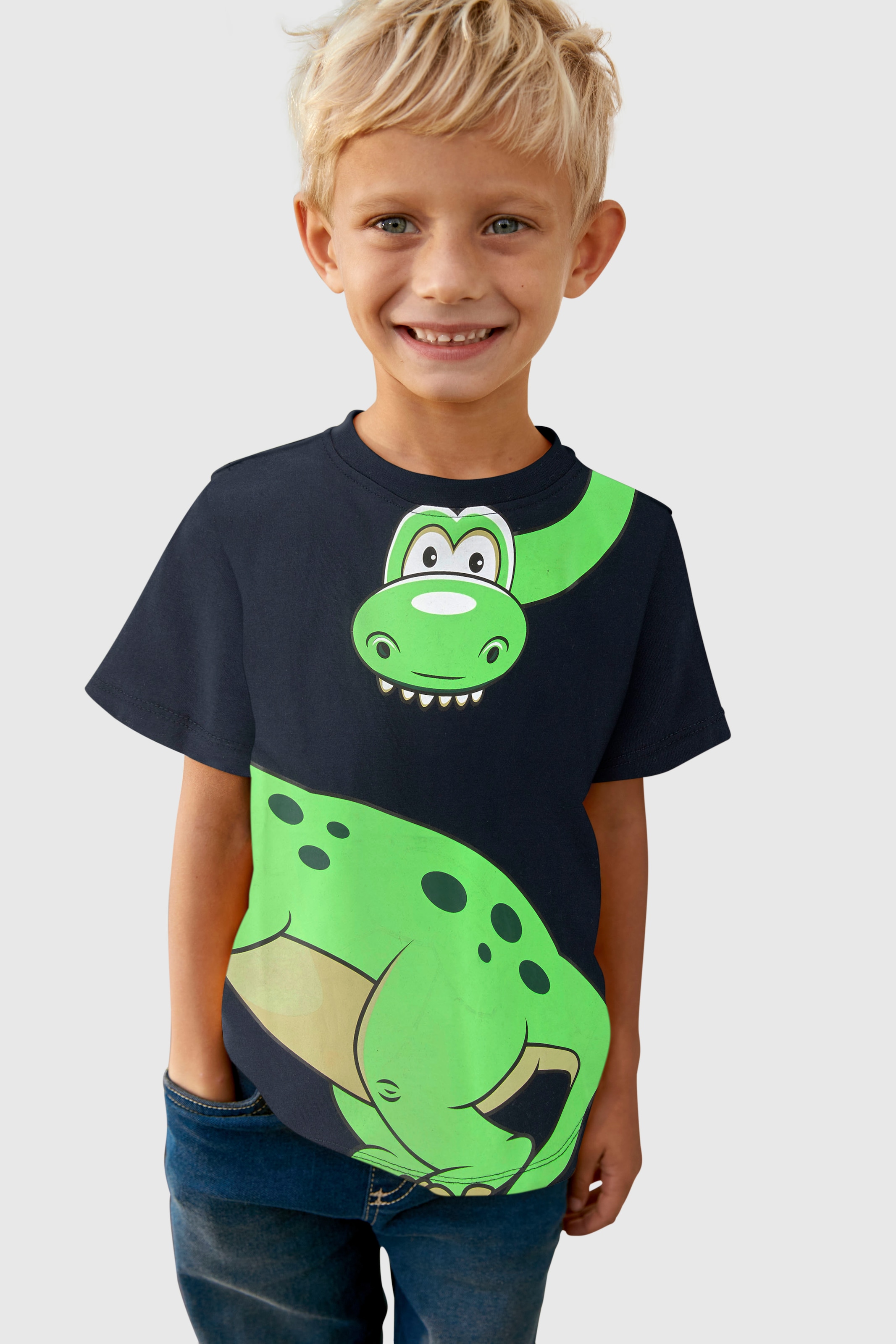 T-Shirt »Mit großem Druck: GREEN DINO«, Kurzarm, Basic-Passform, bedruckt,...