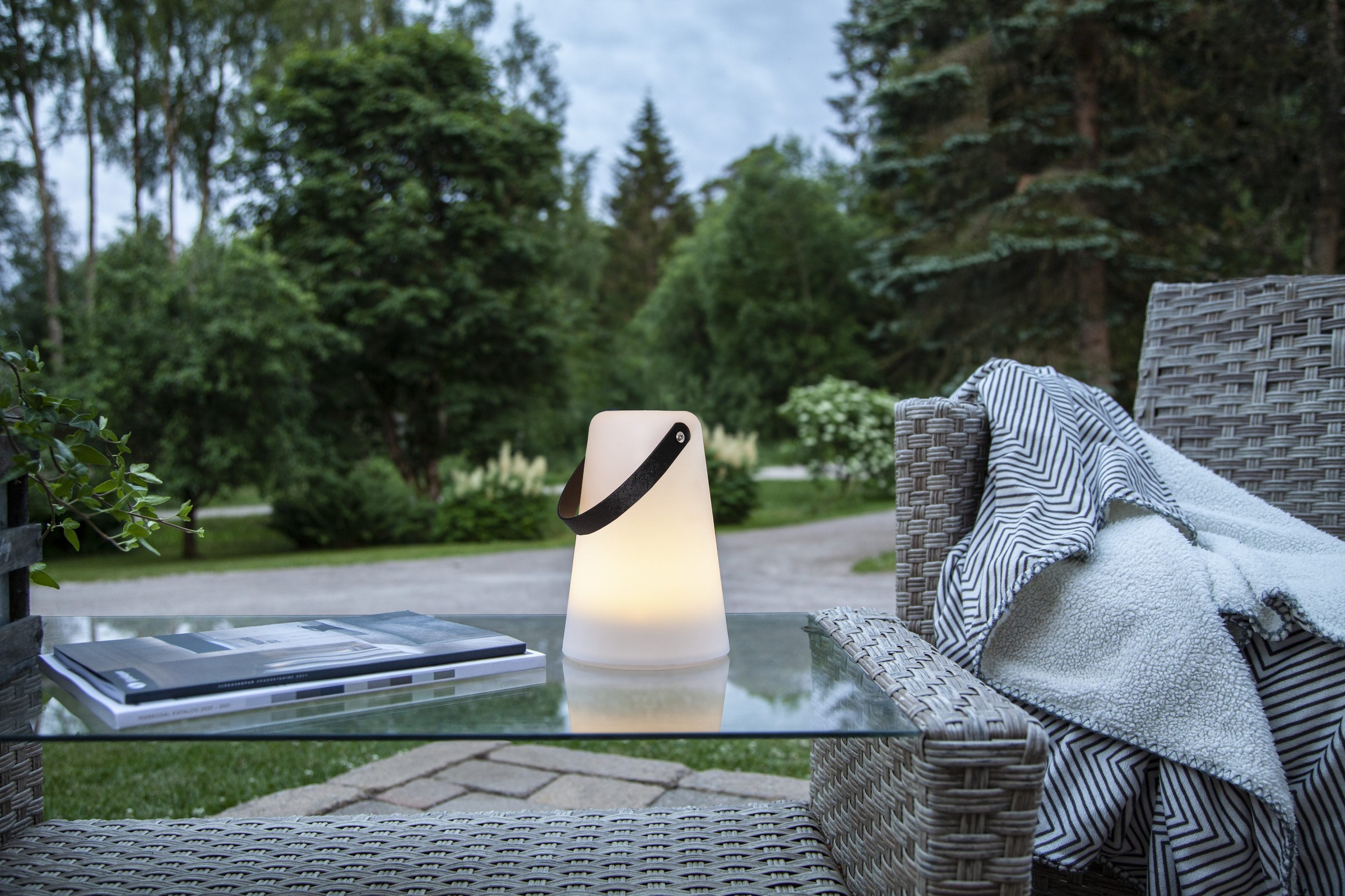 Parforce Traditional Hunting LED Laterne »Laterne Linterna« LED-Board 1 Stk. Warmweiß Batterie-Laterne, Timer 6/18, LEDs, portable Laternenform