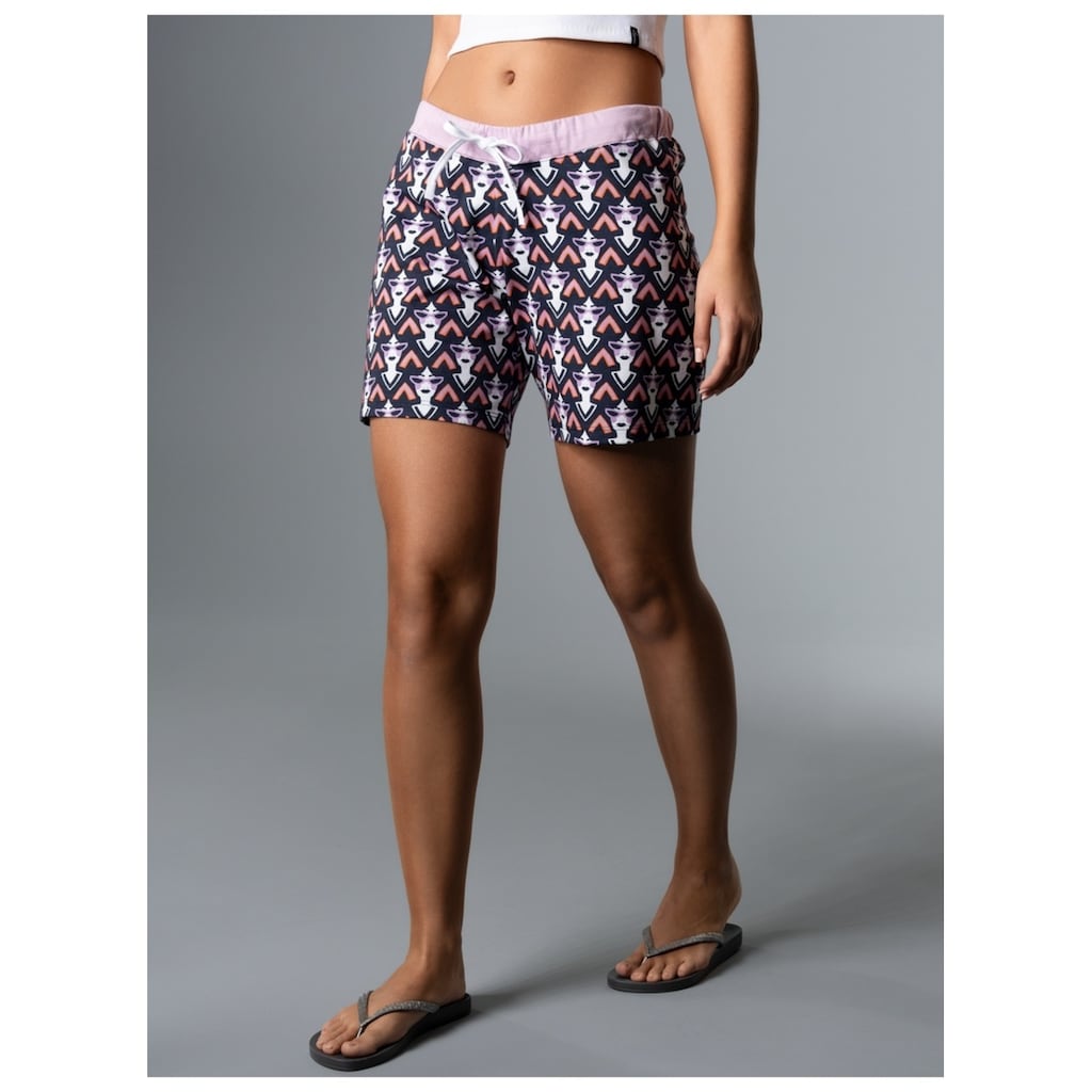 Trigema Bermudas »TRIGEMA Shorts mit raffiniertem Design«, (1 tlg.)