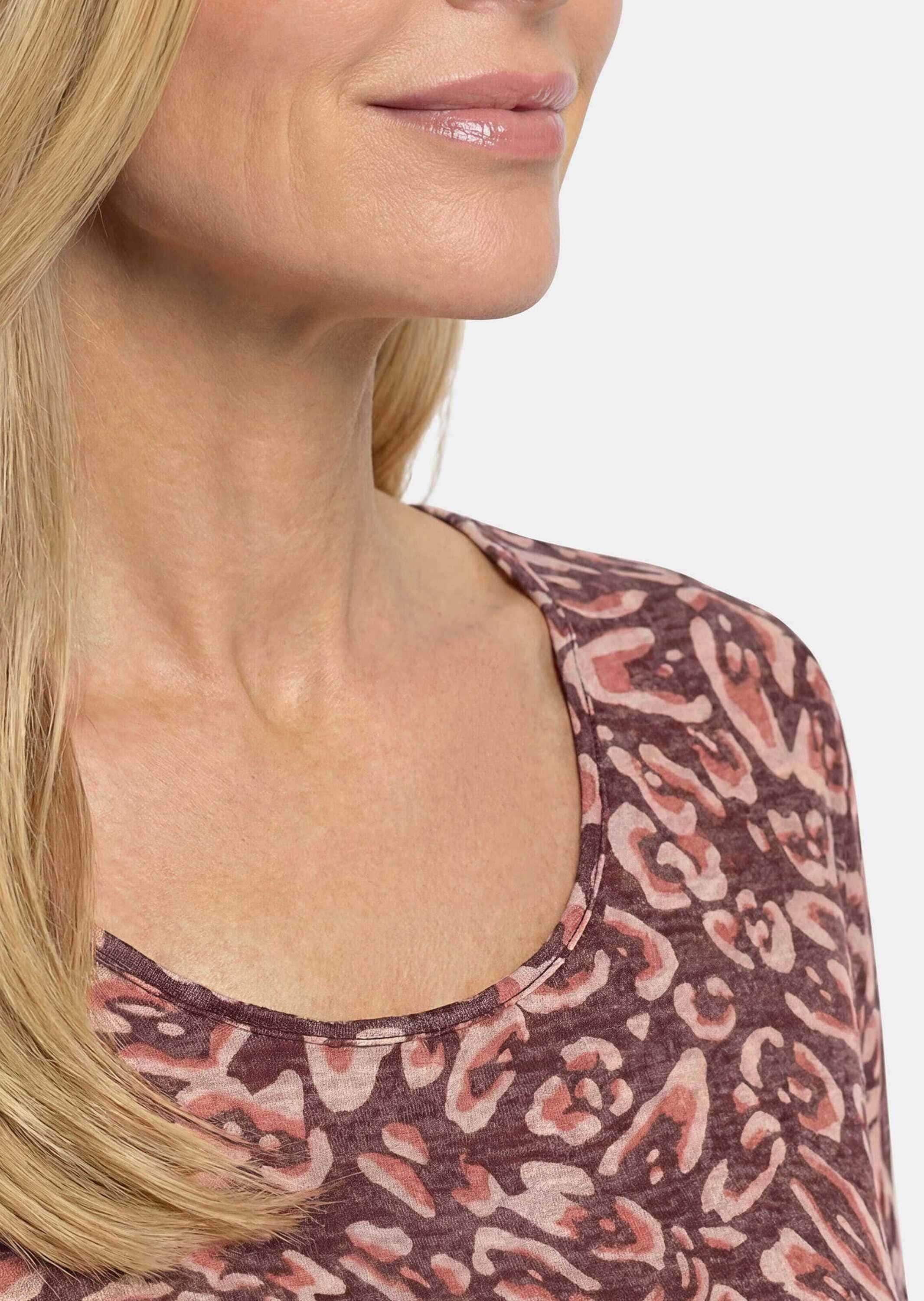 GOLDNER Kurzarmshirt »Kurzgröße Viskoseshirt mit abstraktem Floraldruck« stretchbequemer Viskosejersey