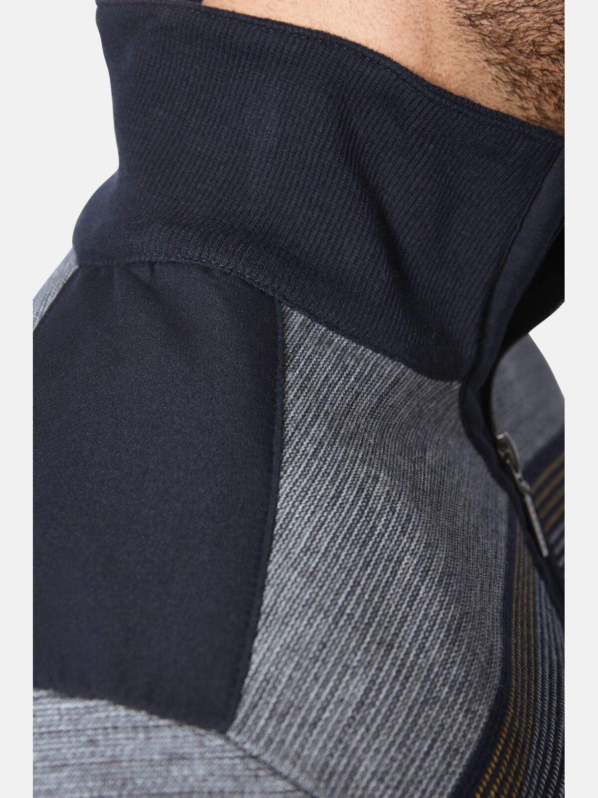 Babista Sweatshirt »Sweatshirt REMOSOTZI«, (1 tlg.), mit Umlegekragen