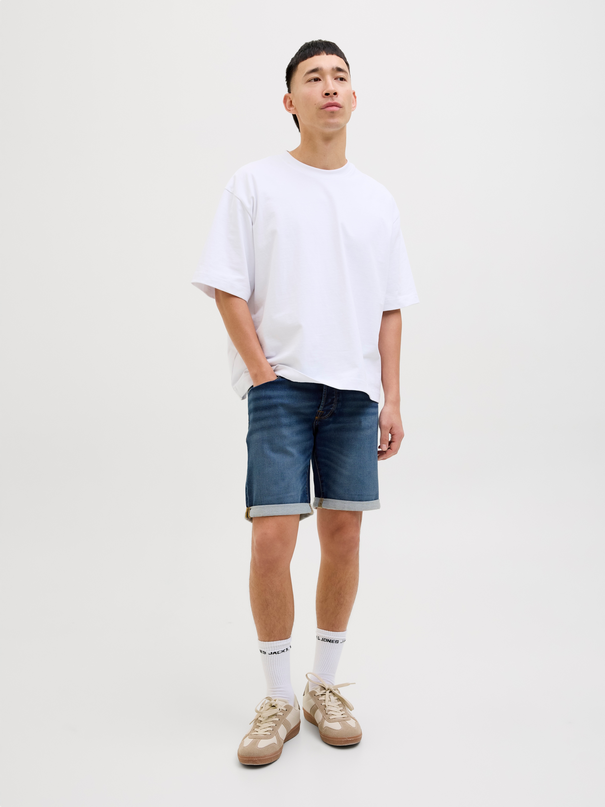Jack & Jones Shorts »JJIRICK JJICON I.K. SHORTS GE 132 SN«, im Five-Pocket Style