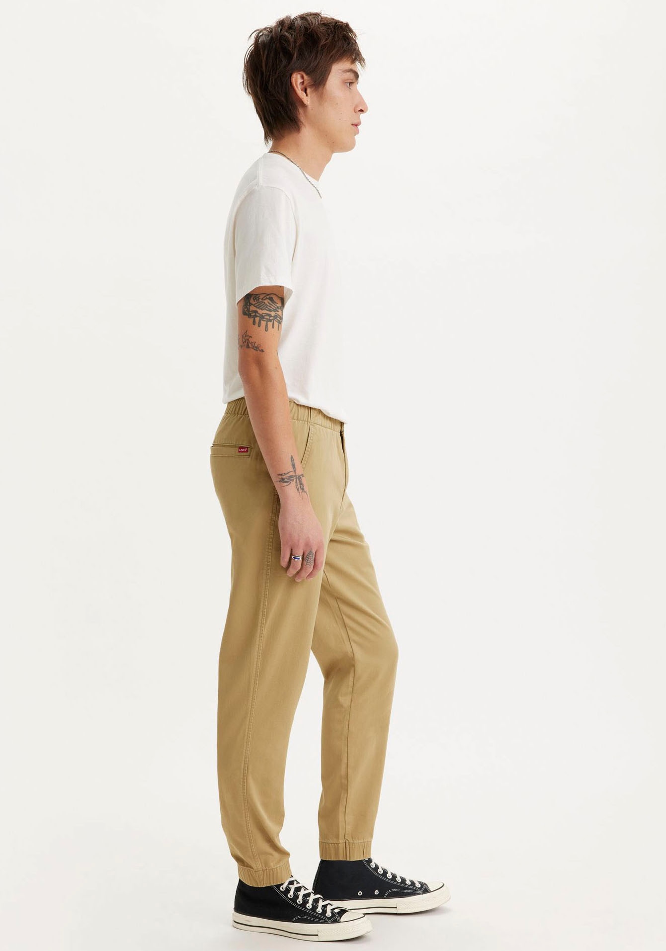 Levi's® Chinohose »LE XX CHINO JOGGER III«, in Unifarbe für leichtes Styling