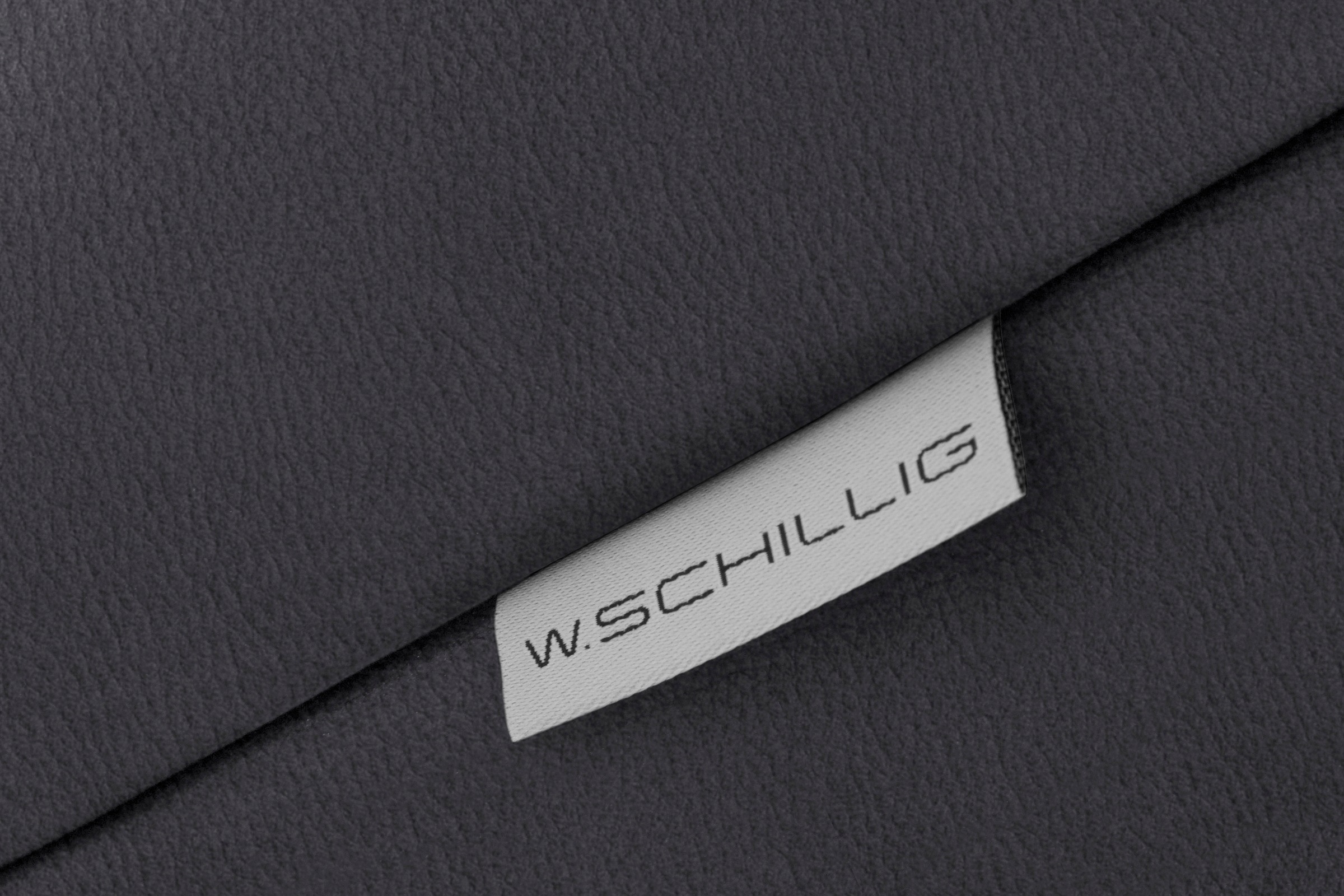 W.SCHILLIG 2,5-Sitzer »finn«, German Design Award 2016, Fußgestell Nussbaum natur, Breite 230 cm