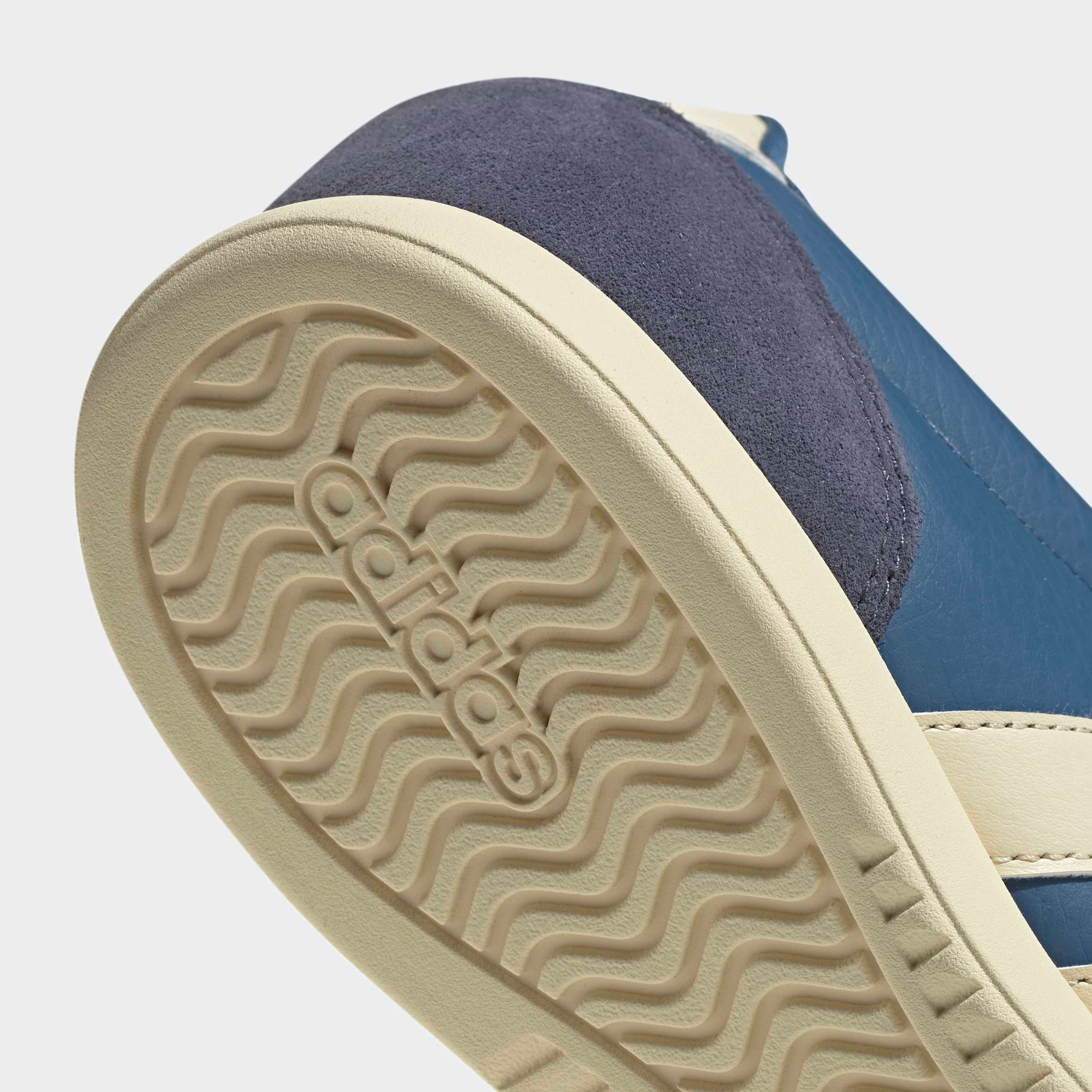 adidas Sportswear Sneaker »BARREDA LO«