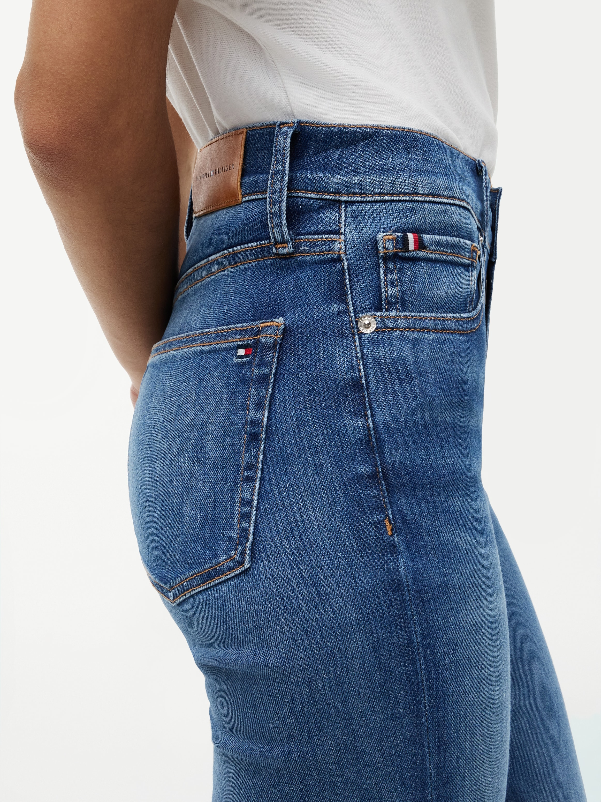 Tommy Hilfiger »FLARE KATY RW« Baumwollmischung, Stretch, in ausgestellter Form