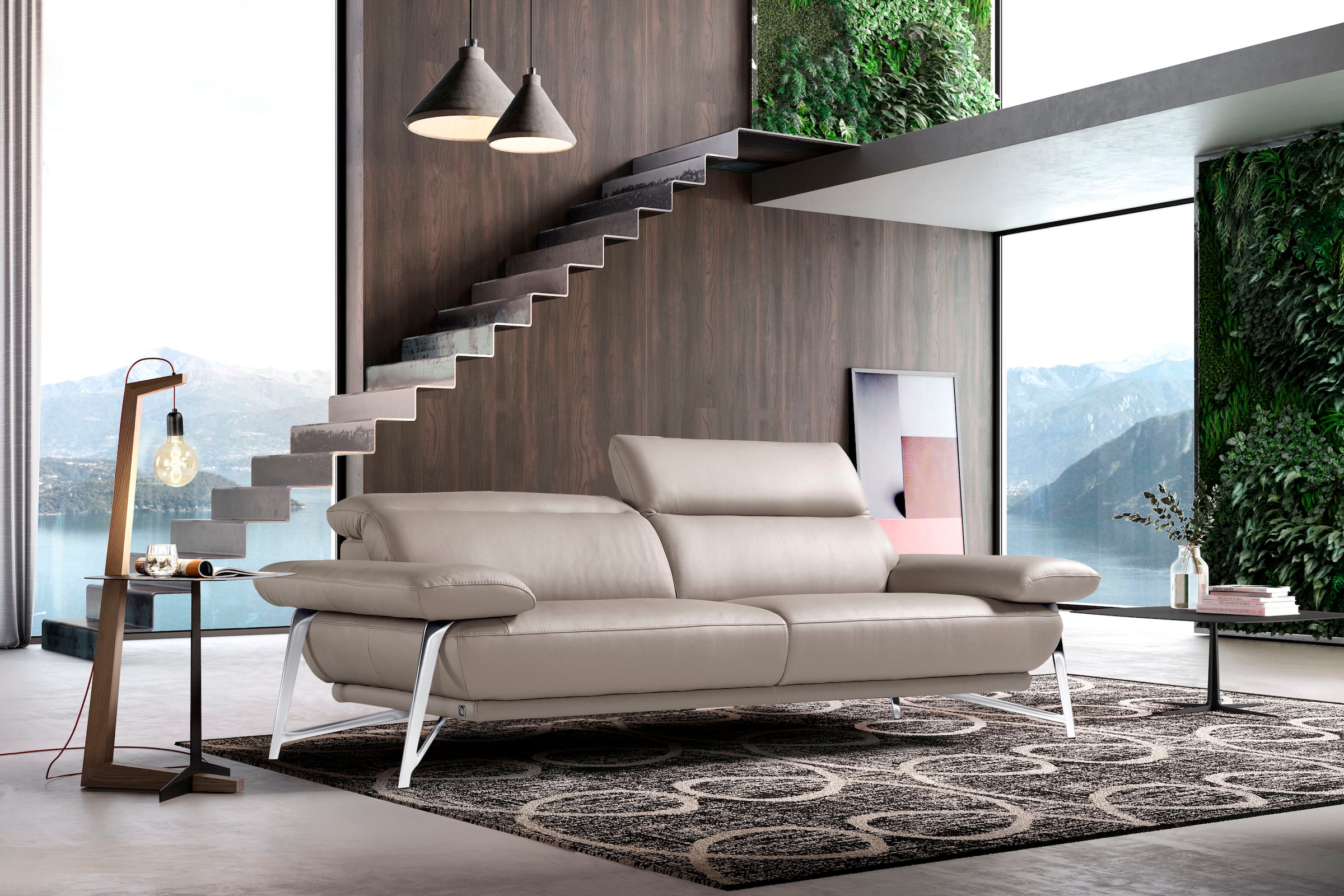 Egoitaliano 2,5-Sitzer »Anais, Designsofa mit erstklassigem Sitzkomfort, Fußfarbe chrom«, Kopfteil verstellbar, 232 cm, Leder CAREZZA, grau