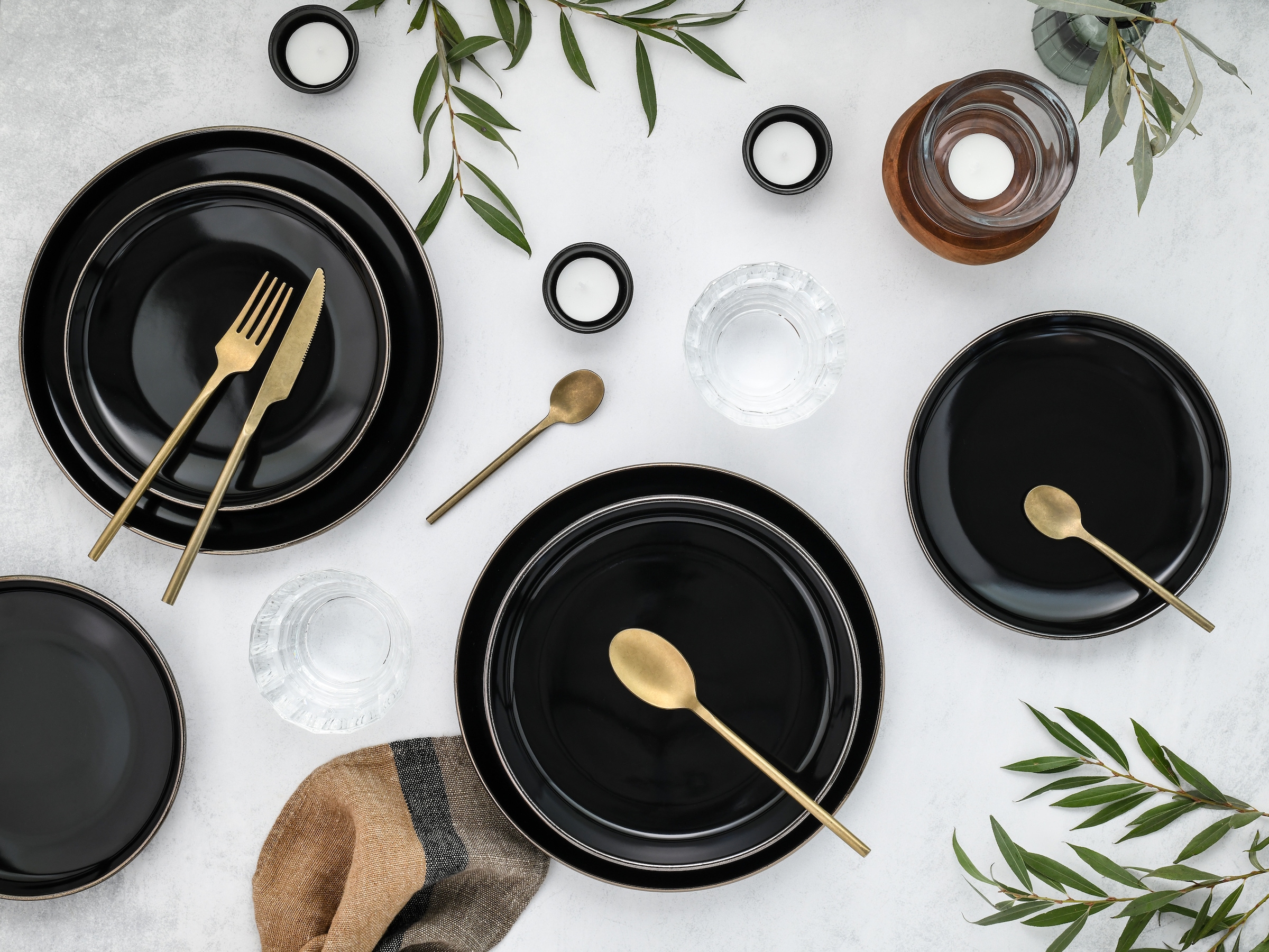 CreaTable Teller-Set »Nordic Festive, Service 18-tlg.« Teller Set, Minimalistisches Design, Dezente goldene Akzente