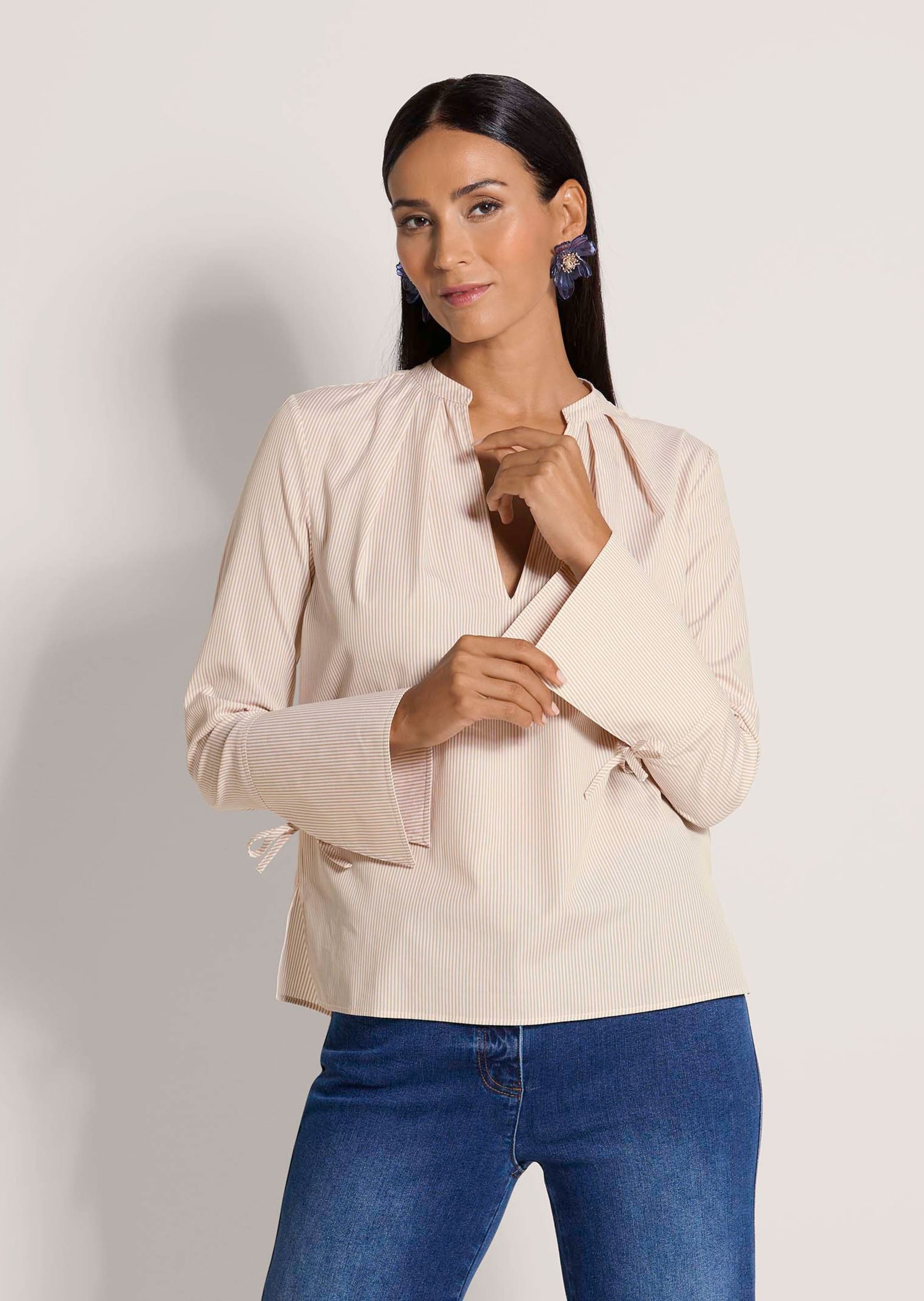 MADELEINE Langarmbluse »Streifenbluse Blusenshirt mit Streifendesign« Bluse mit Rundhalsblende mit V-Ausschnitt