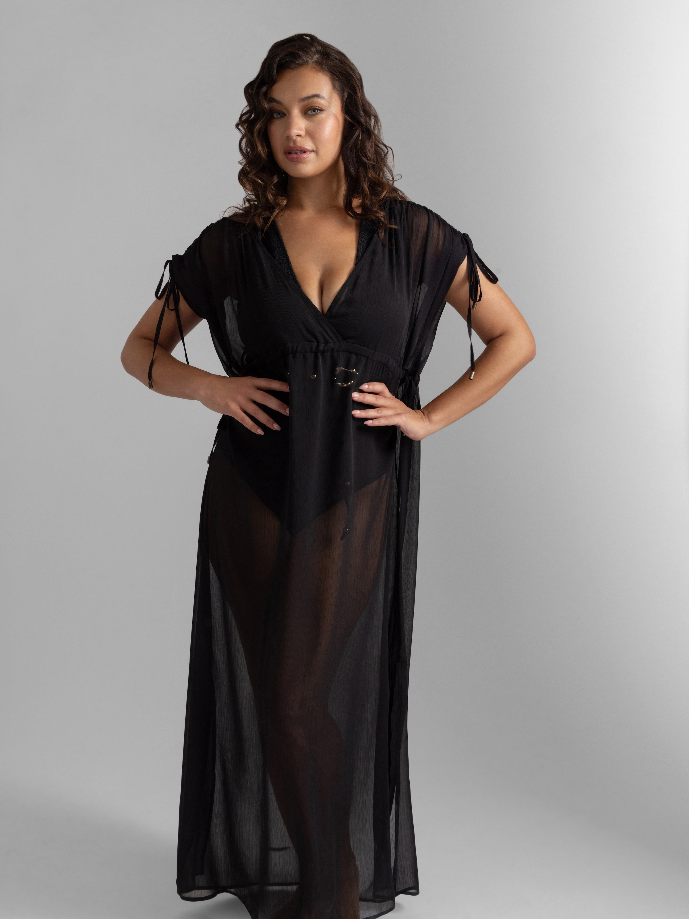 Dorina Strandkleid »Sabrina« tiefer V-Ausschnitt