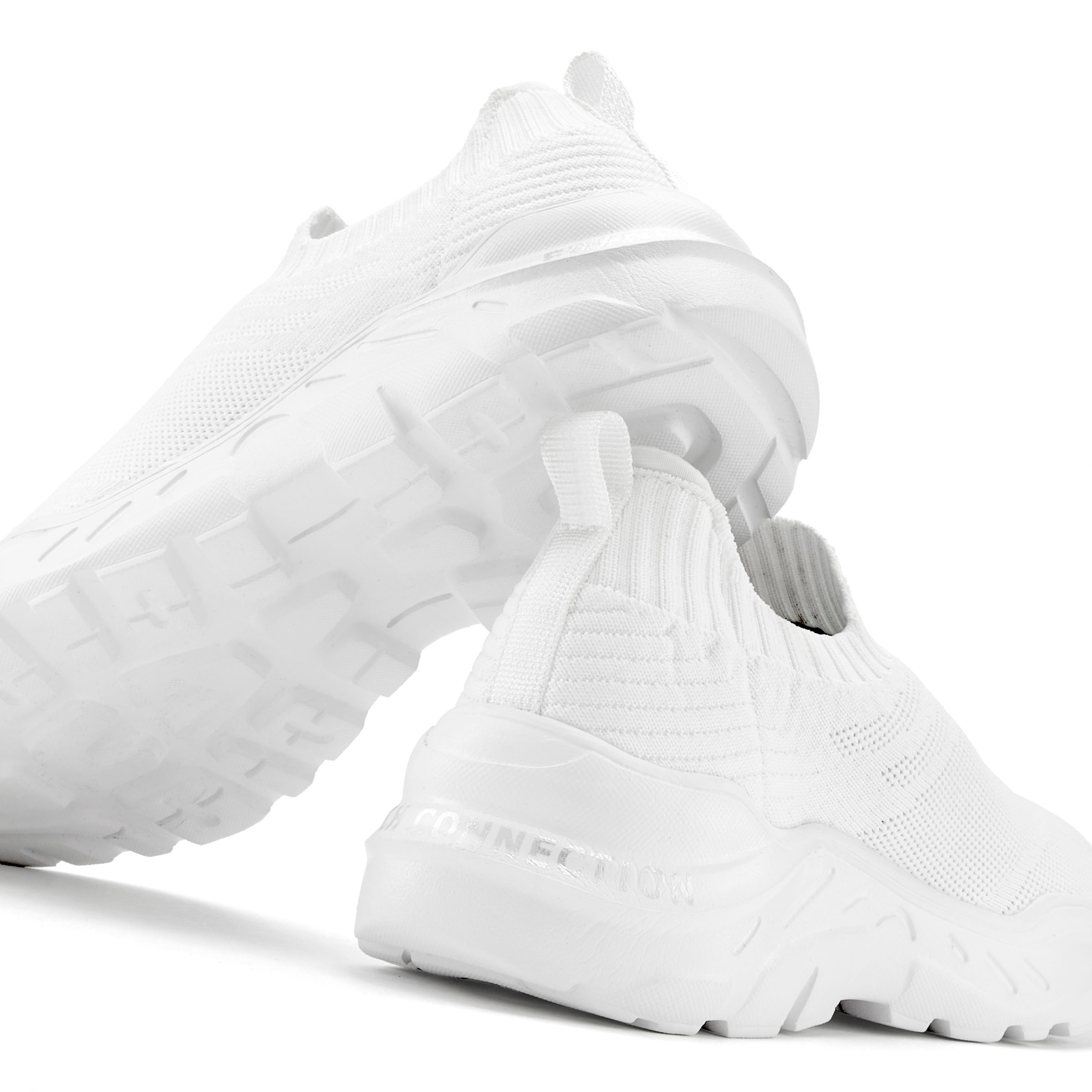 French Connection Sneaker, Slipper, Halbschuh, Freizeitschuh zum Reinschlüpfen VEGAN
