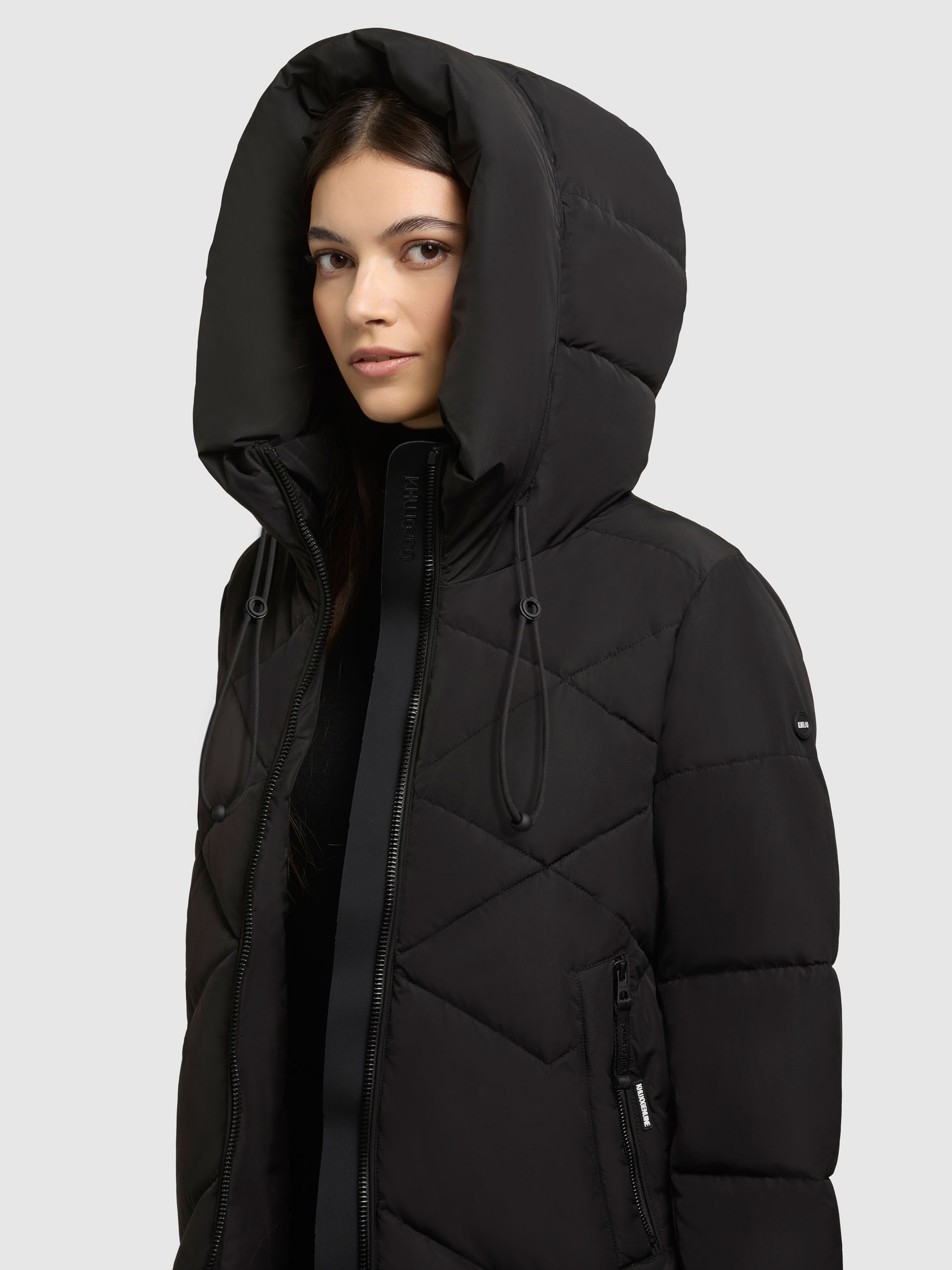 khujo Steppmantel »LINARI« innenliegender Stehkragen, elastische Bündchen am Ärmelfutter