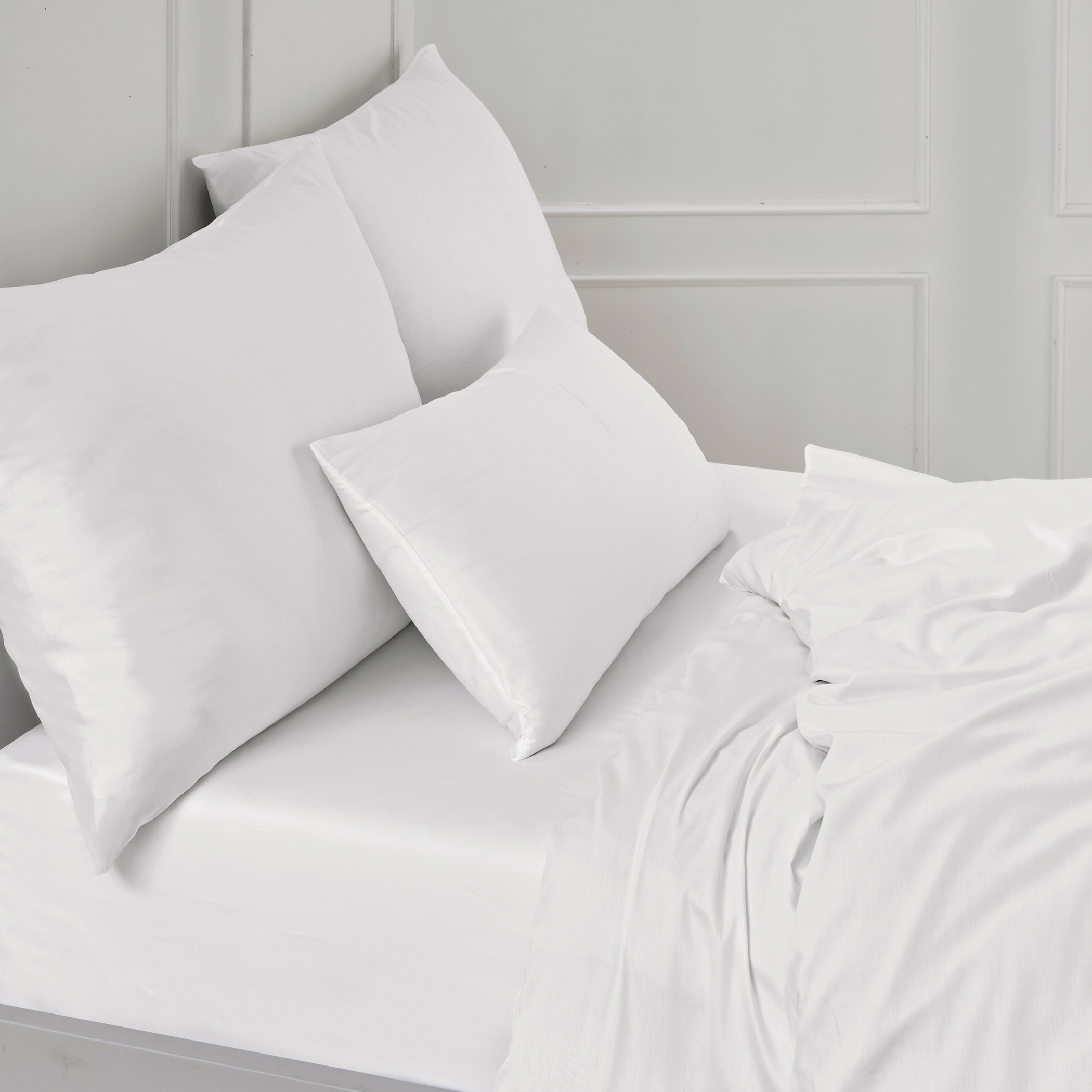 Florella Bettwäsche »Uni weiß Edel-Satin,  100% Baumwolle« 2 Stk.