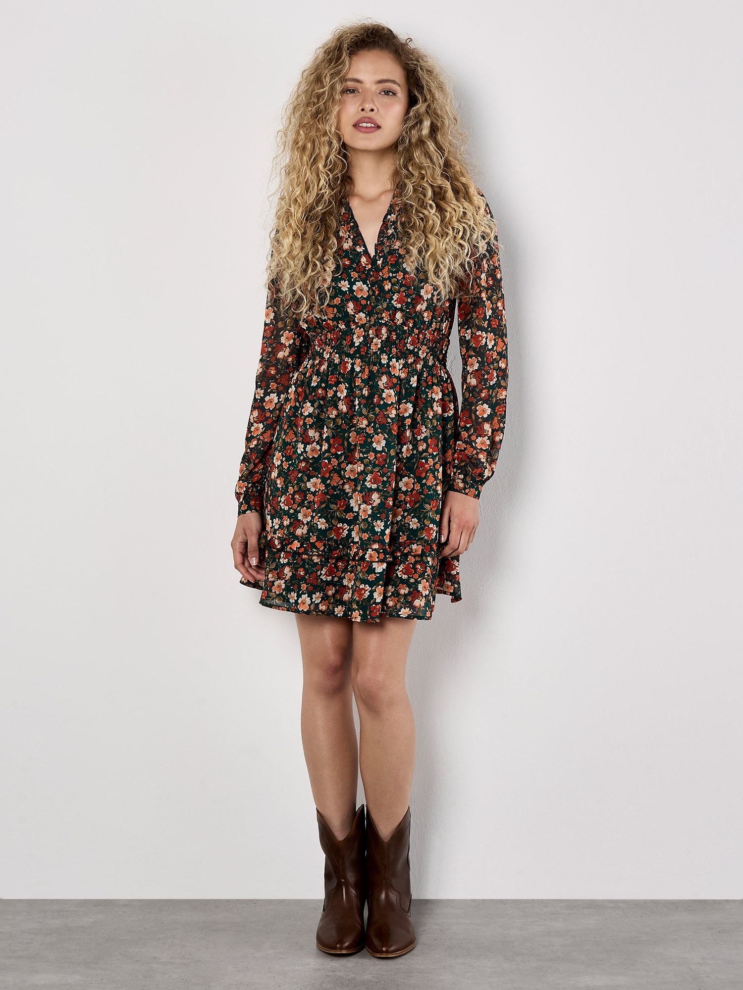 Apricot Minikleid »Geblümtes Chiffon-Minikleid« 1 tlg. mit elastischer Taille
