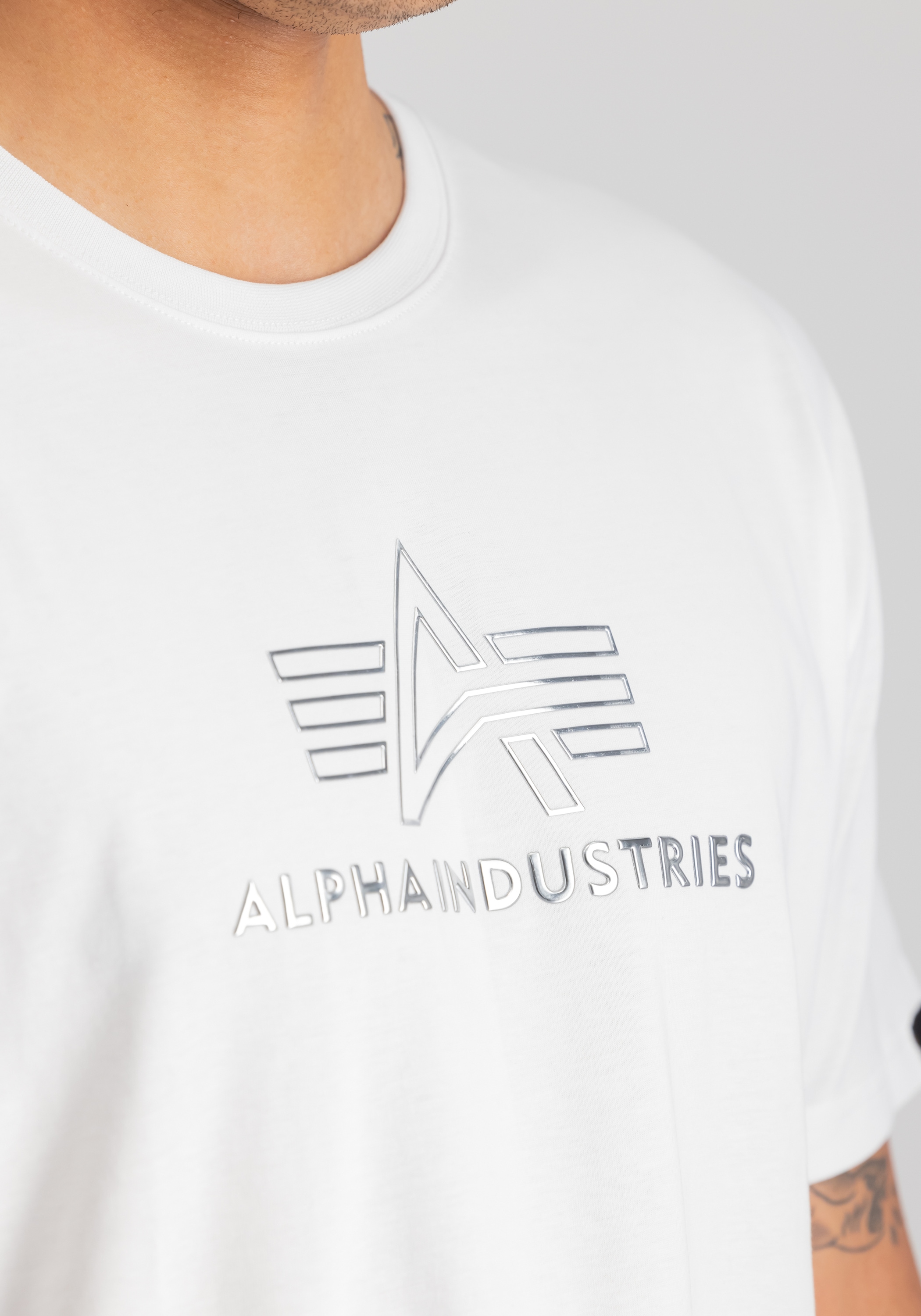 Alpha Industries T-Shirt »Basic Mid Logo TPU T-Shirt«