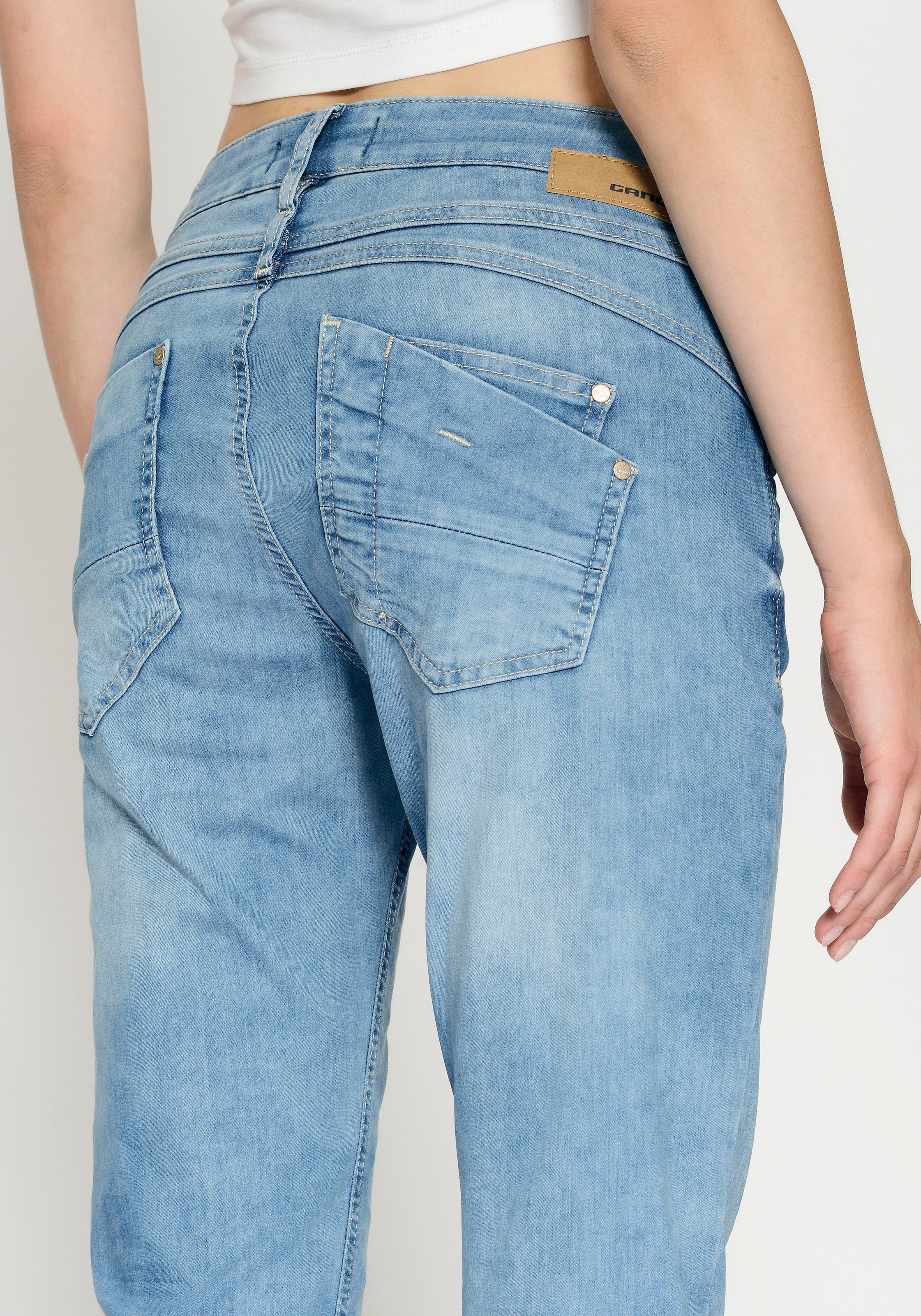 Online Relax-fit-Jeans mit GANG im »94AMELIE«, OTTO doppelter Gesäßtasche Shop rechter