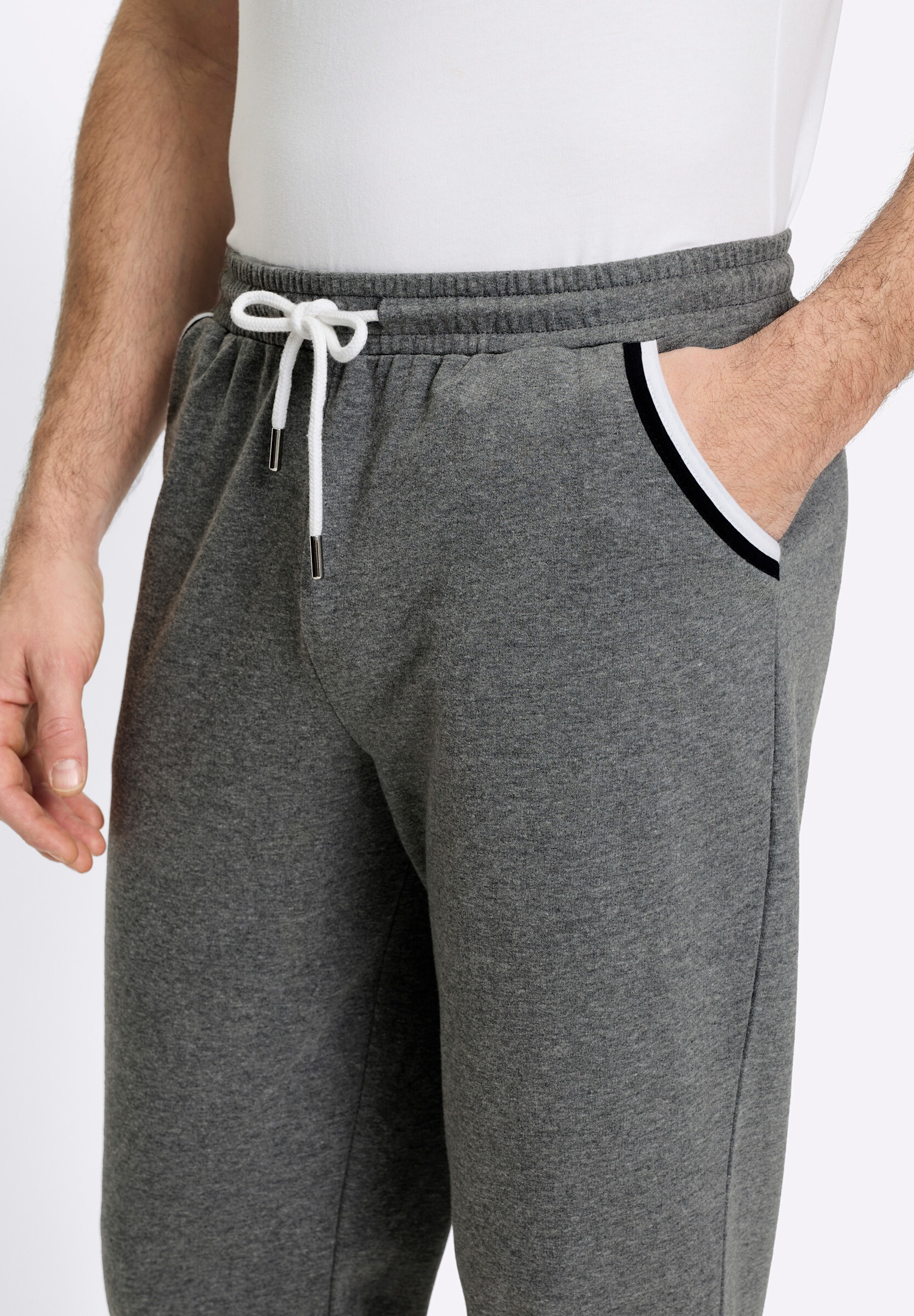 Witt Trainingshose »Freizeithose Freizeithose mit 1 Tasche hinten«