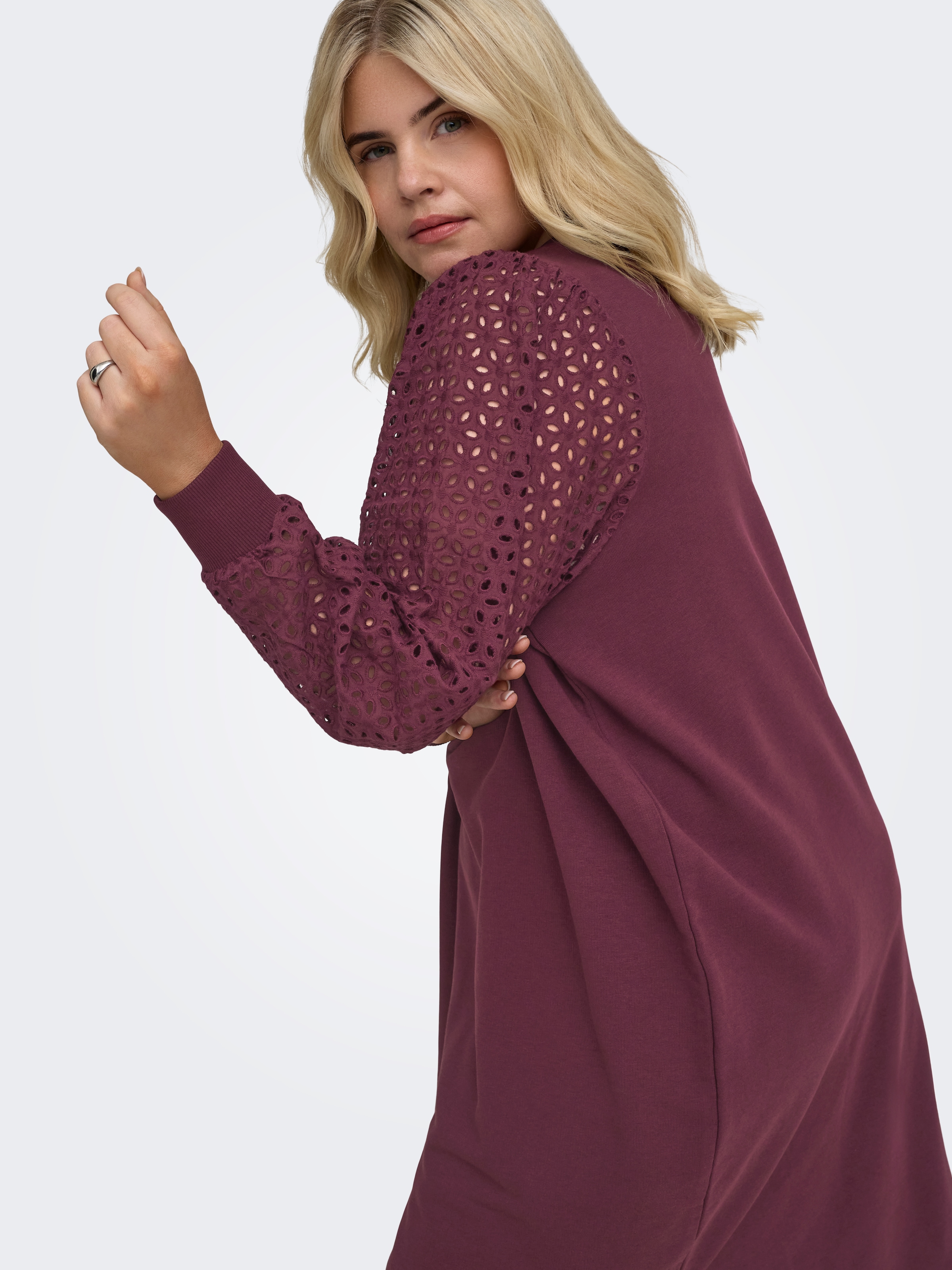 ONLY CARMAKOMA Midikleid »CARDONNA L/S MIX O-NECK MIDI DRESS JRS« Baumwollmischung
