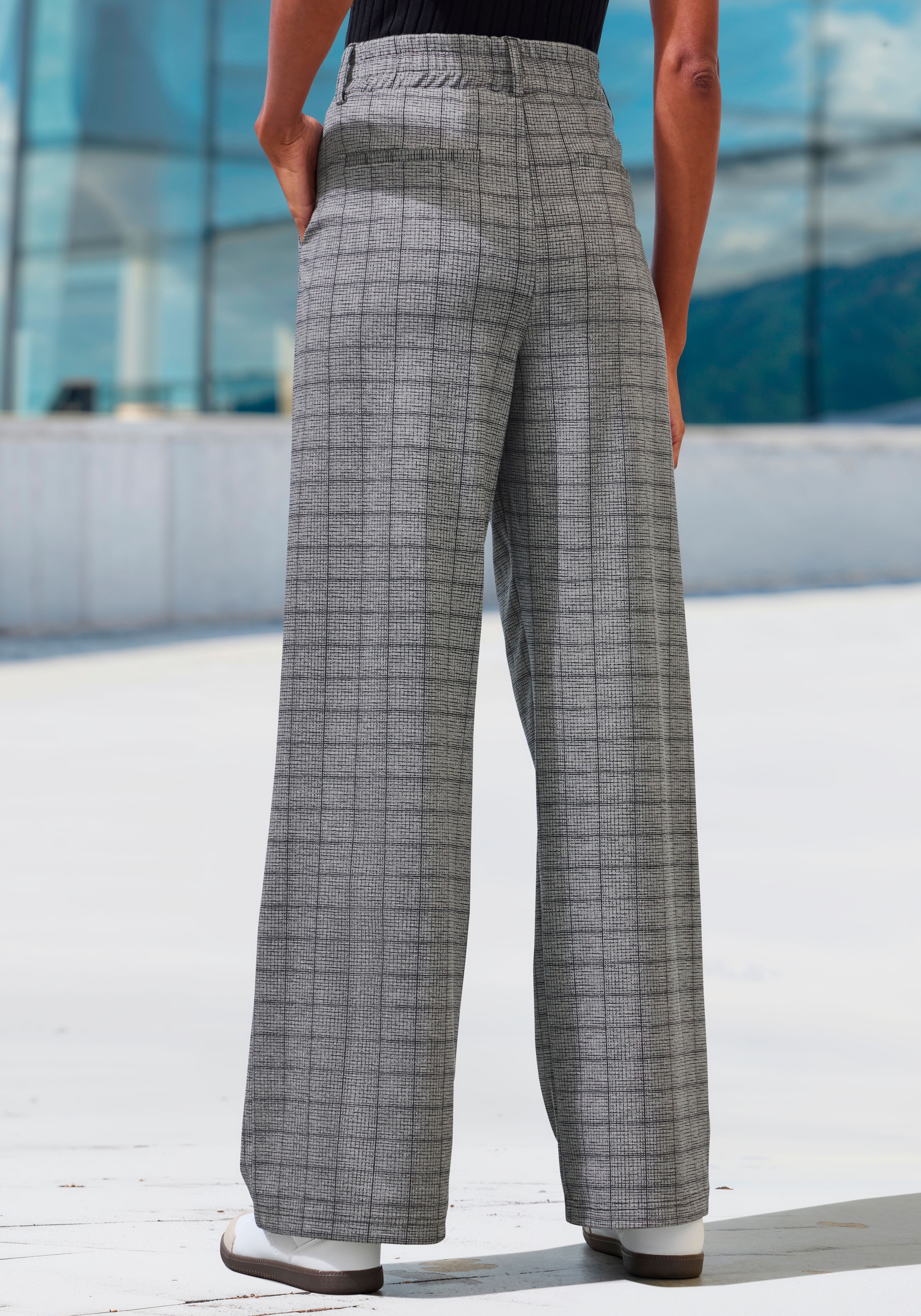 LASCANA Schlupfhose »extra Weit mit Bundfalten«