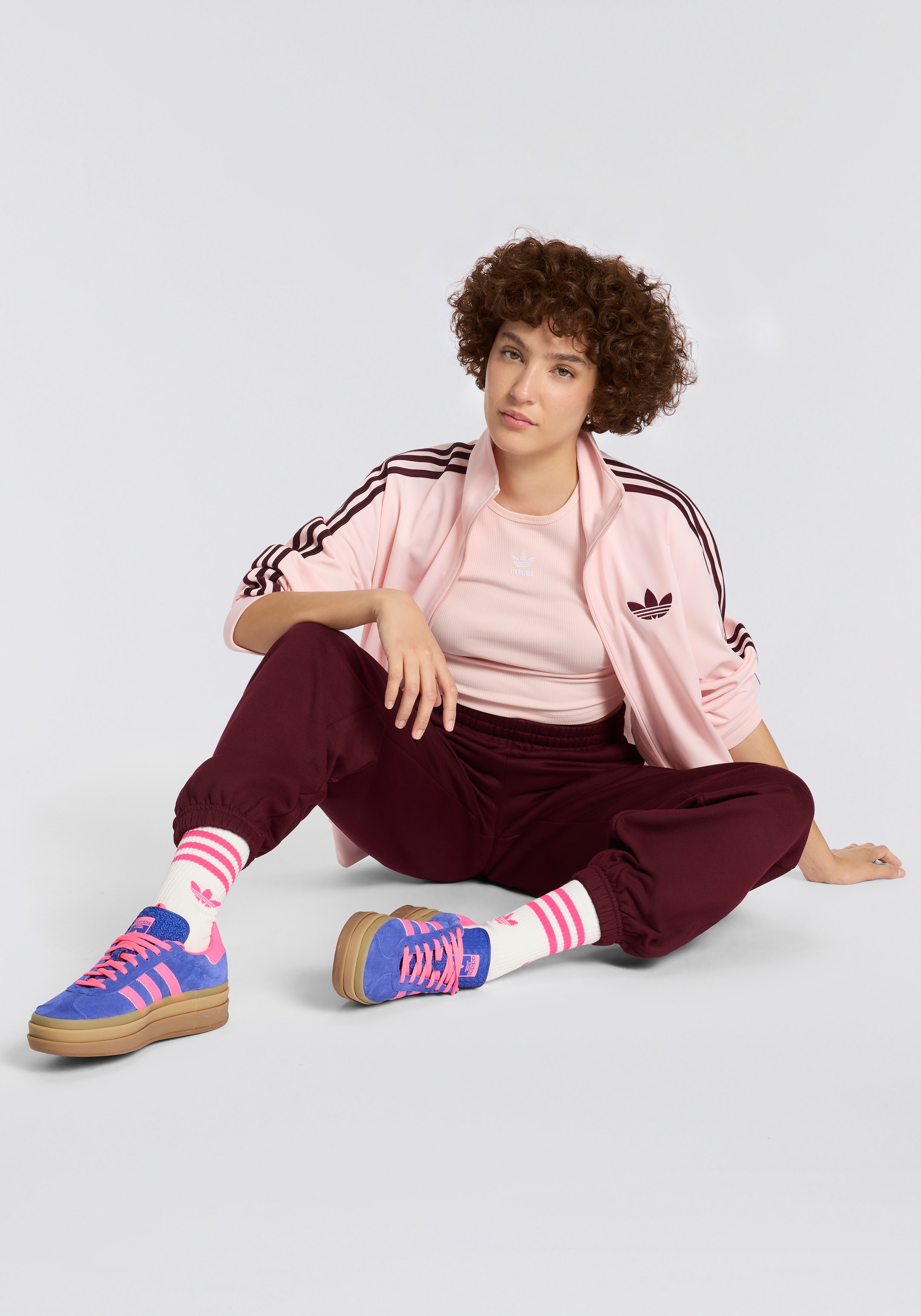 adidas Originals Sportsocken »TREFOIL CUSHION CREW SOCKEN, 3 PAAR« 3 Paar tlg. für Erwachsene, 3er-Pack, mit Logodruck, wadenlang