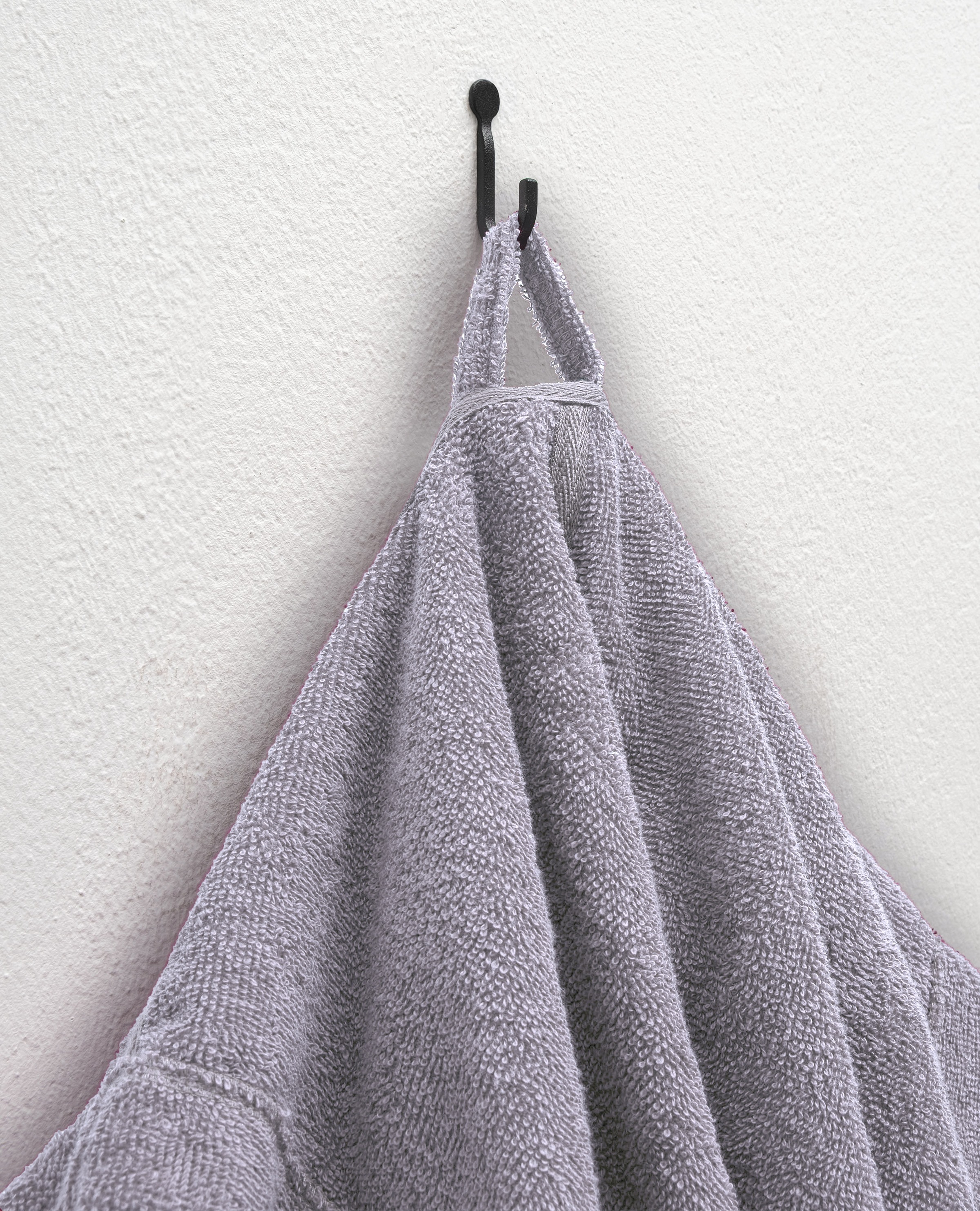 Bruno Banani Kinderbademantel »Danny, Ideal für Zuhause, Schwimmbad oder im Urlaub« 1 Stk. mit Logostreifen, aus 100% Baumwolle