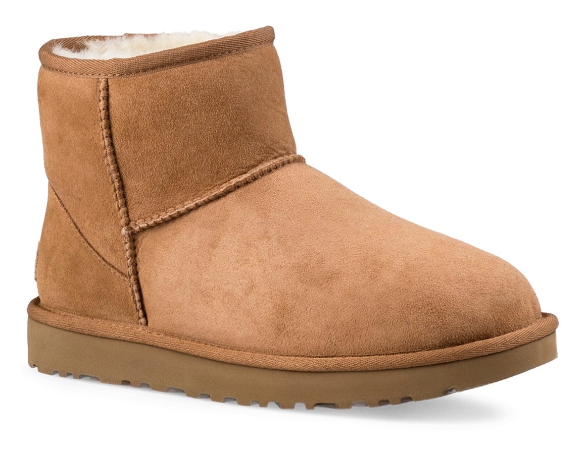 UGG Winterboots »Classic Mini 2«, Snowboots, Winterstiefel, Schlupfstiefel mit Lammfell, Weite schmal