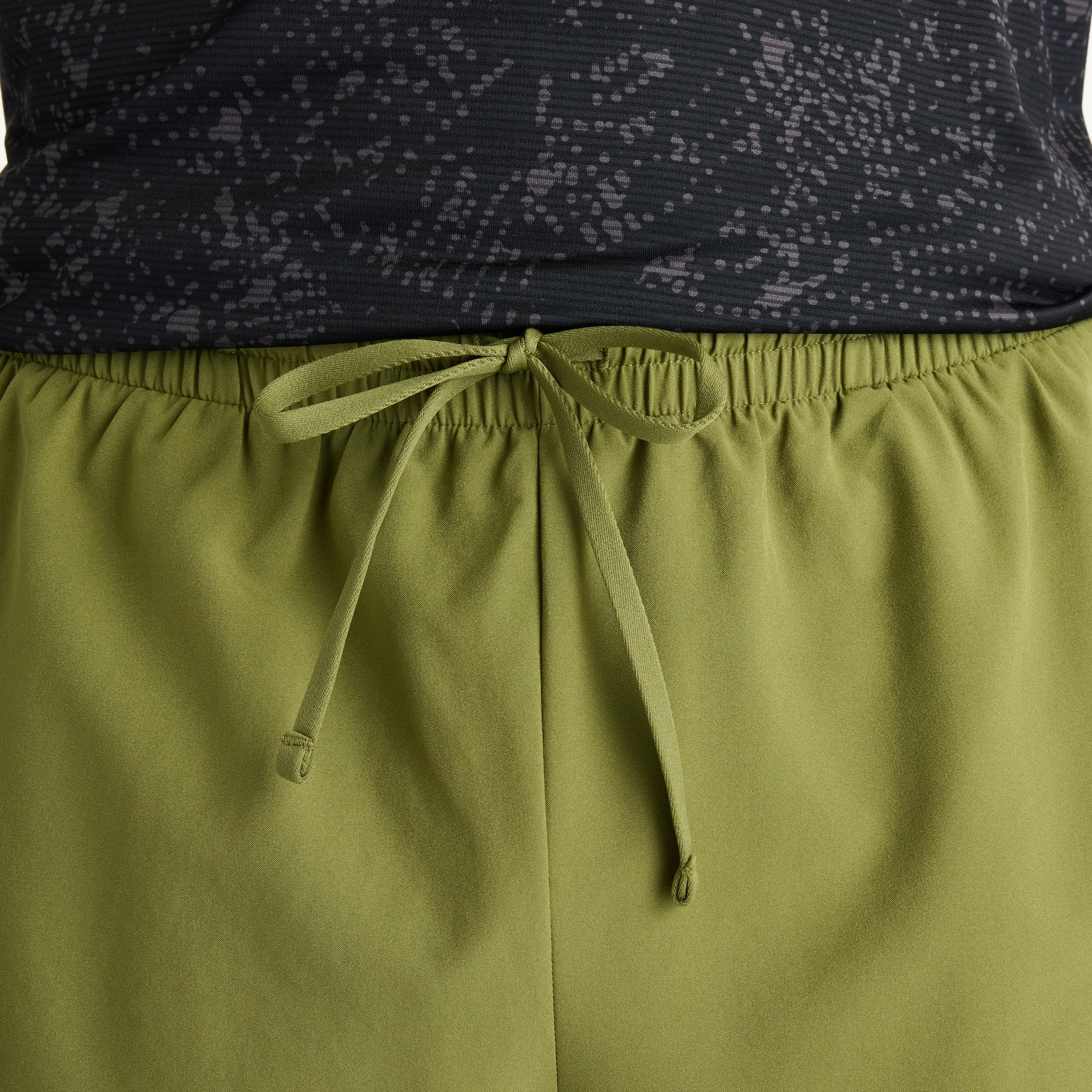 New Balance Laufshorts »SPORT ESSENTIAL SHORT 5«  für Laufen und Fitness, in sportlichem Stil, feuchtigkeitsabweisend