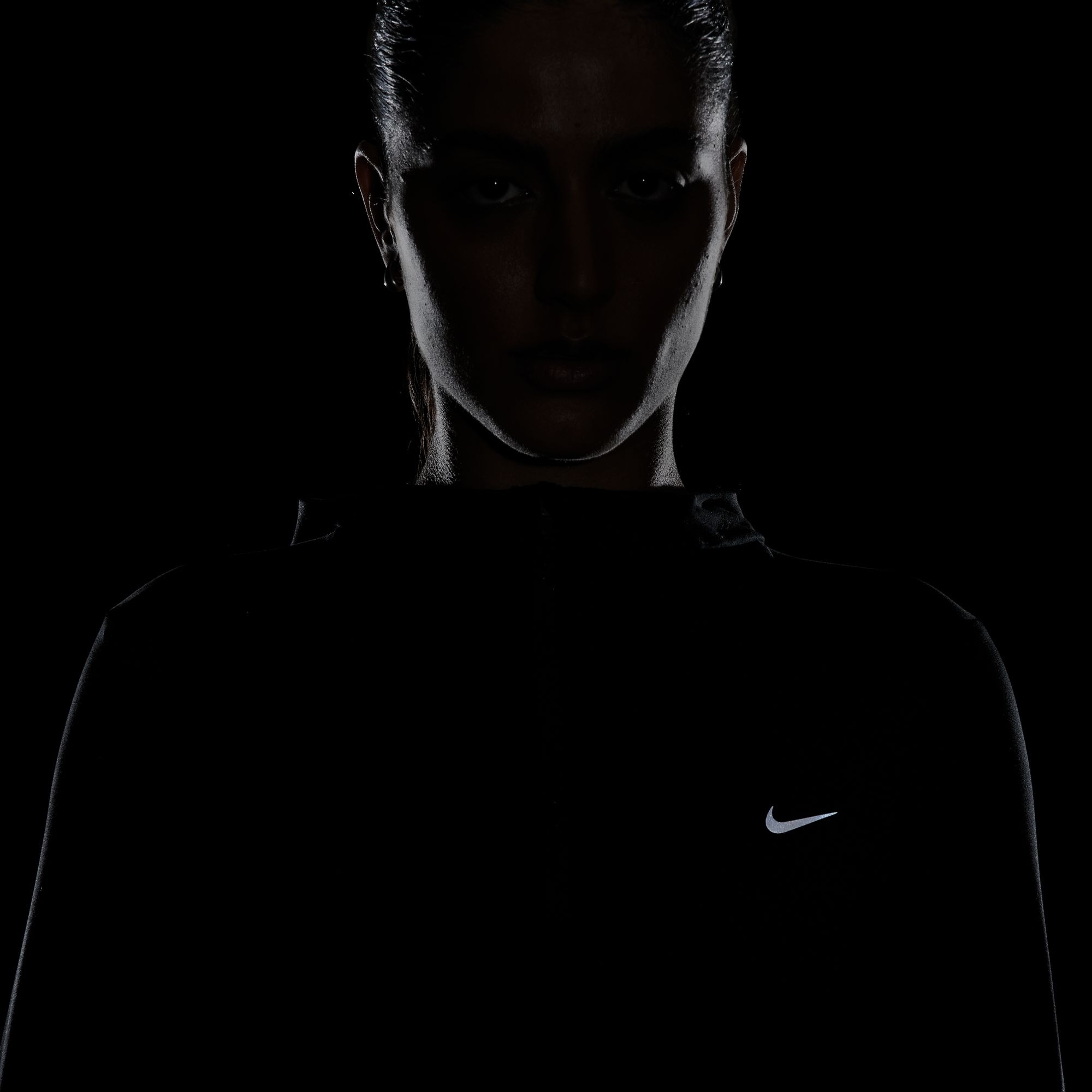 HOODED Laufshirt WOMEN\'S »ELEMENT JACKET« UV RUNNING bei Nike OTTOversand