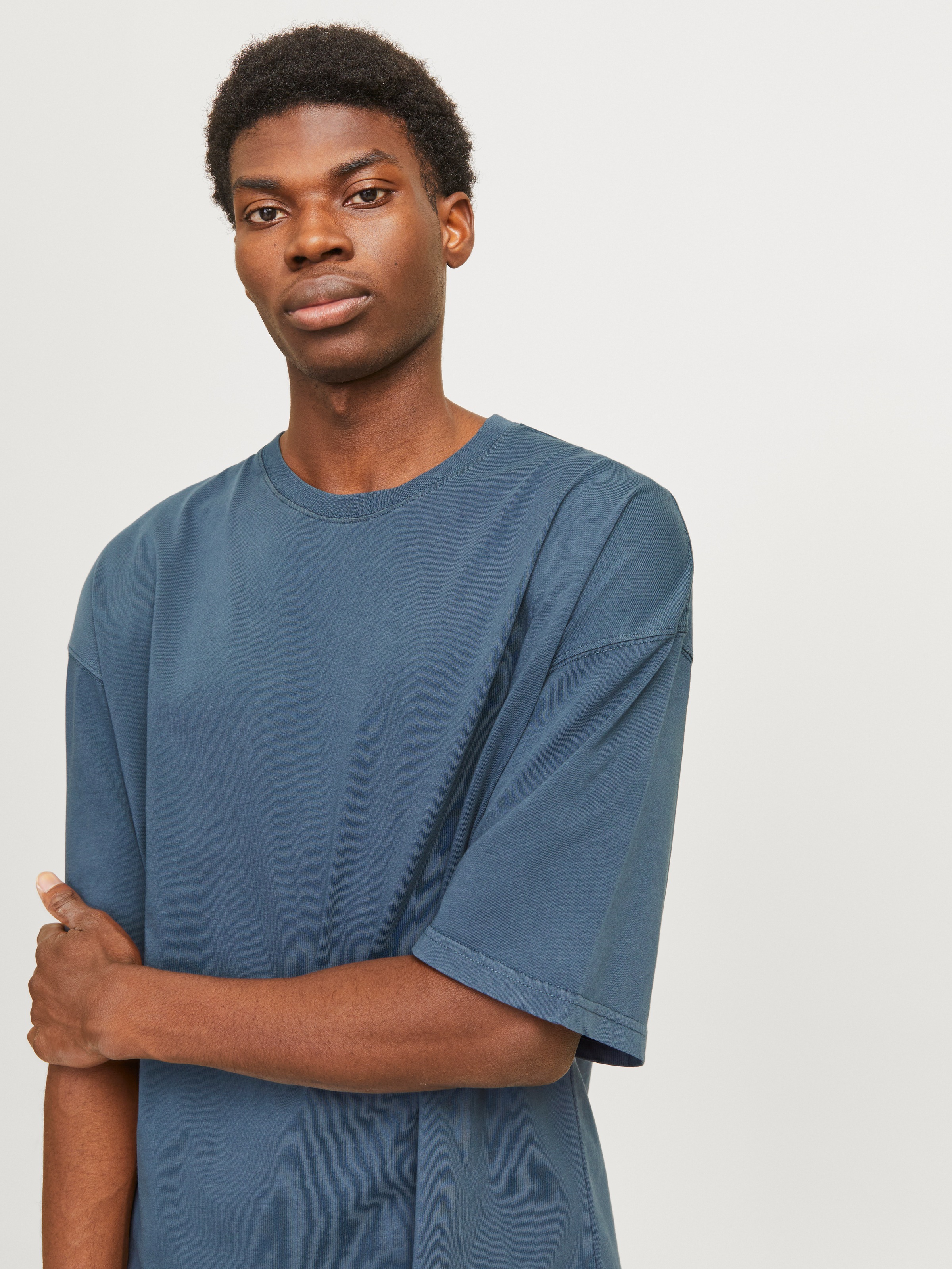 Jack & Jones Rundhalsshirt »JJECHARGE FADED TEE O-NECK NOOS«, mit Rundhalsausschnitt