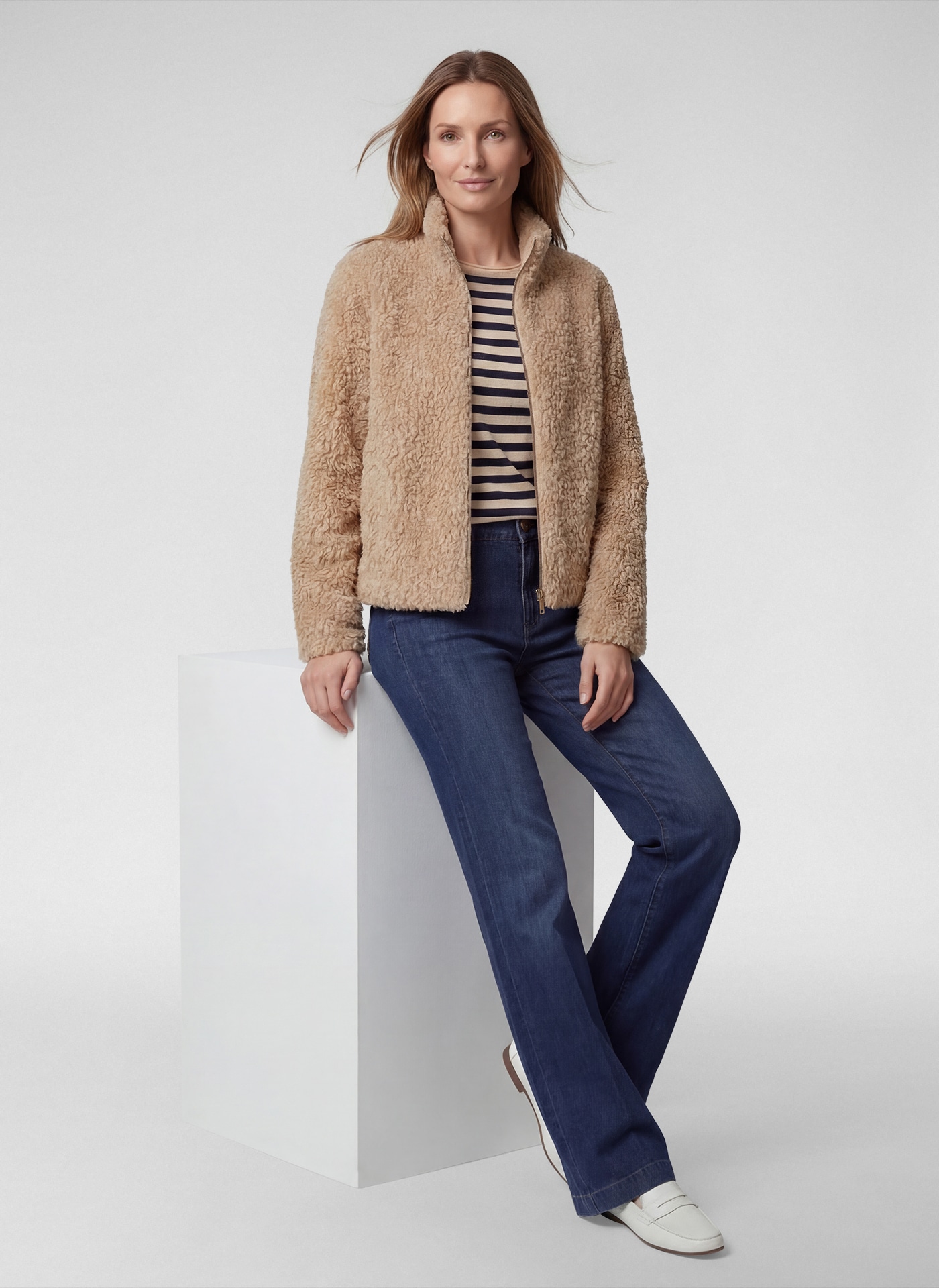 Rabe Fellimitatjacke ohne Kapuze im Teddyplüsch-Look und mit Stehkragen