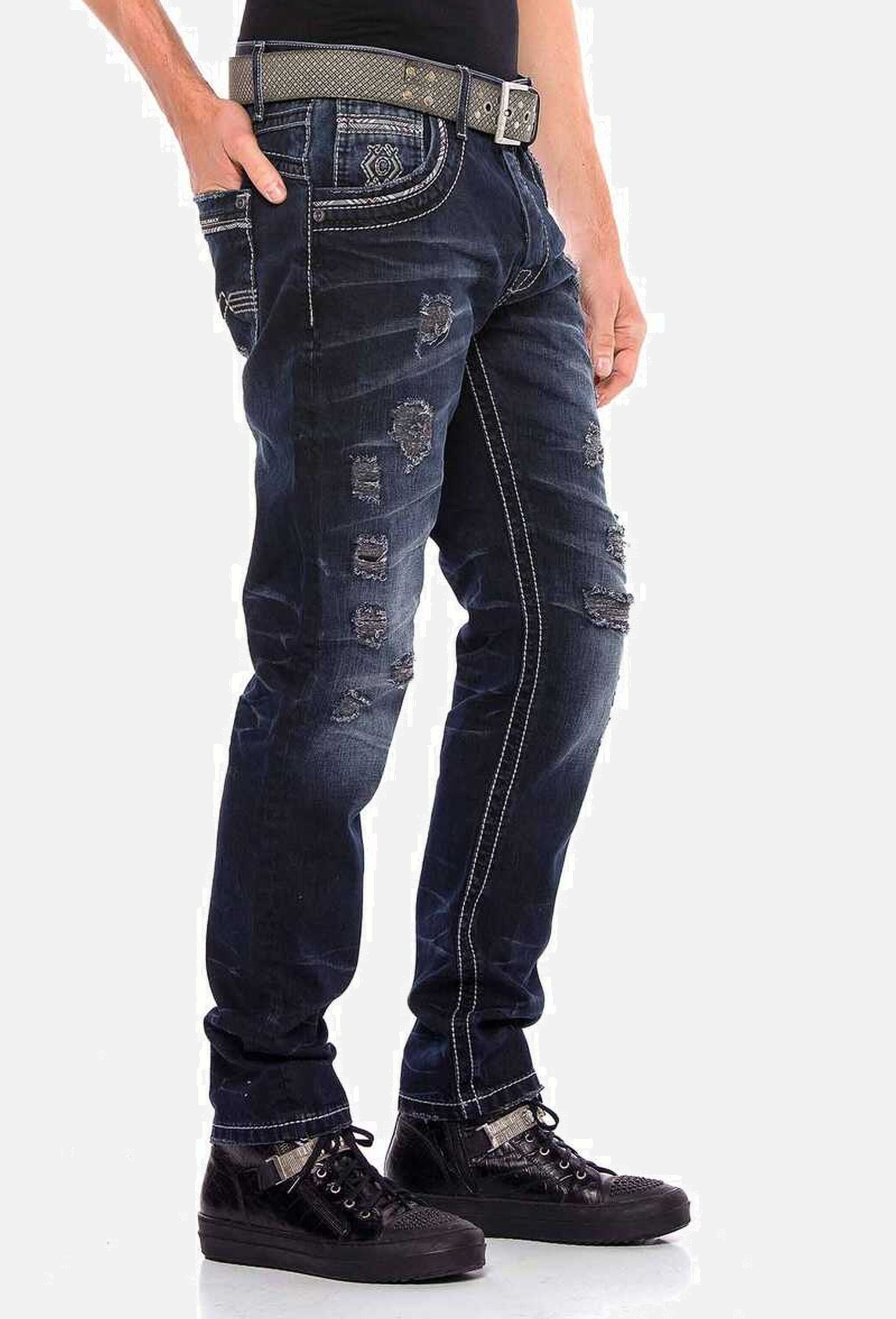 Cipo & Baxx Regular-fit-Jeans »Cipo & Baxx Jeans« mit lässigen Destroyed-Elementen, CD539