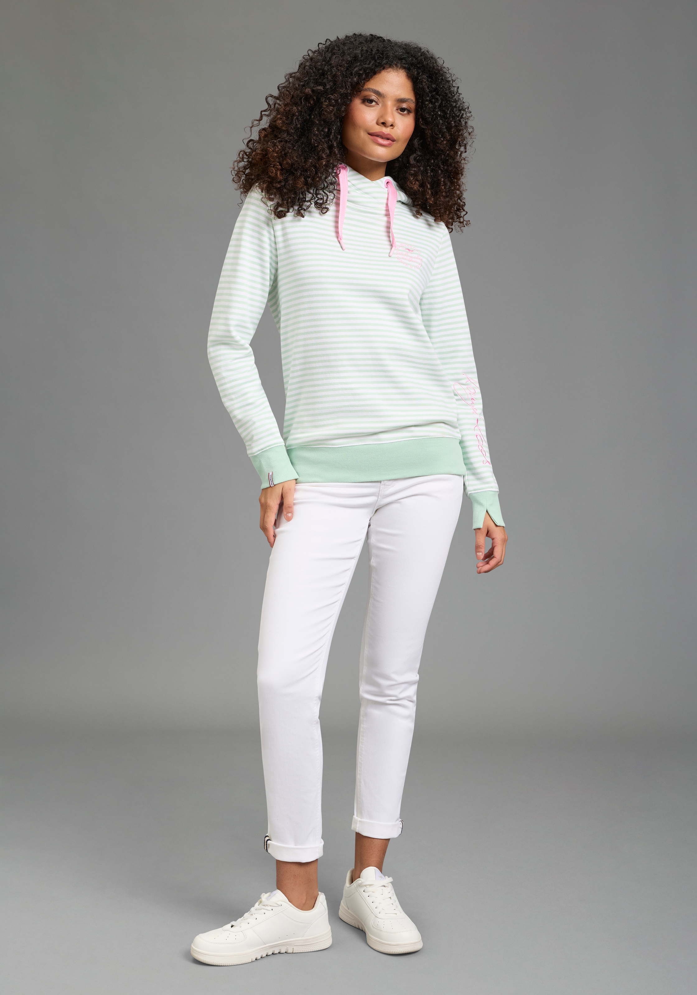 KangaROOS Kapuzensweatshirt , casual Stil, mit Kapuze und Kordelzug, bequeme Passform, Langarm
