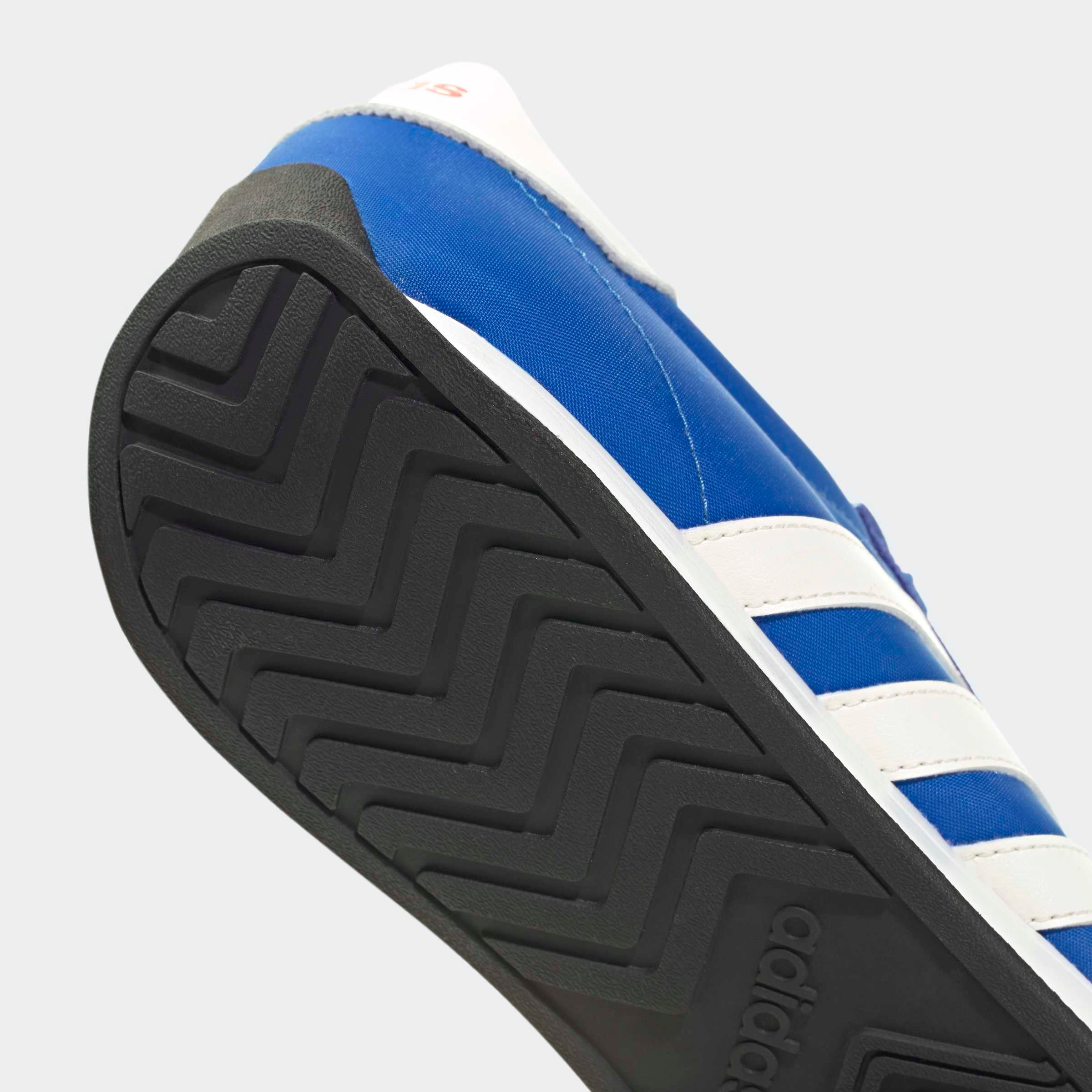 adidas Sportswear Sneaker »RUNVISTA«