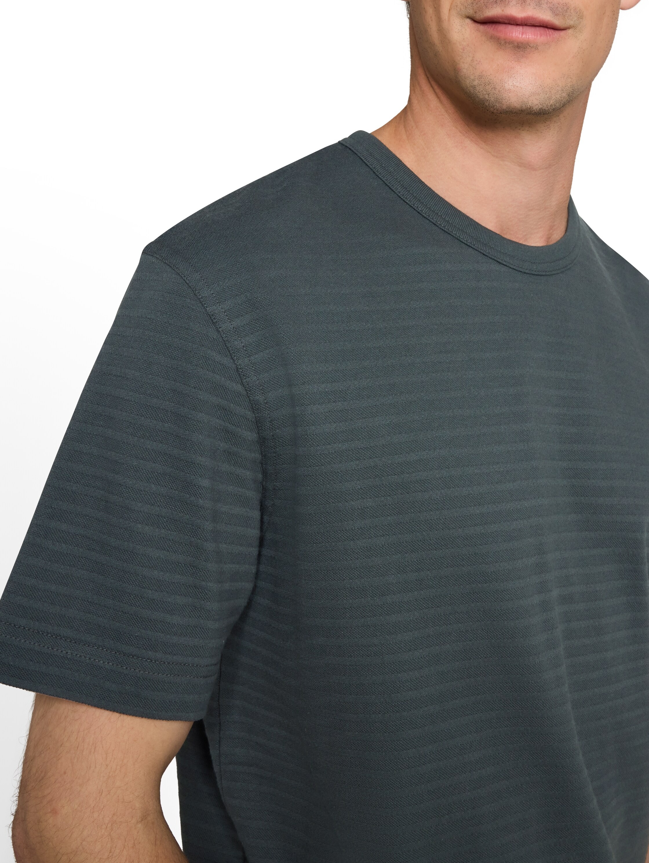 TOM TAILOR Kurzarmshirt Sommershirt mit feiner Streifen-Struktur