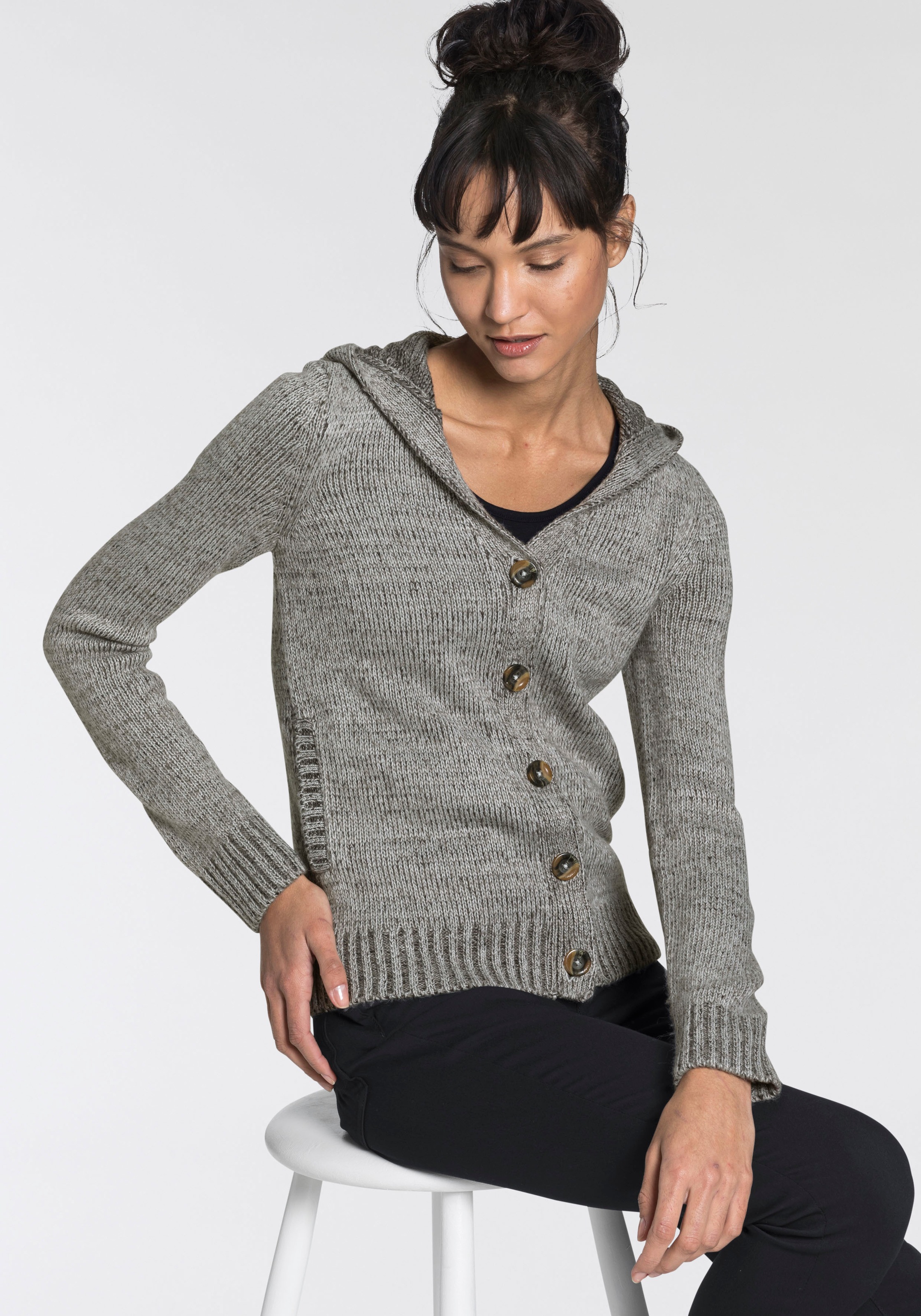 KangaROOS Kapuzenstrickjacke, mit Eingrifftaschen in der Seitennaht - NEUE KOLLEKTION